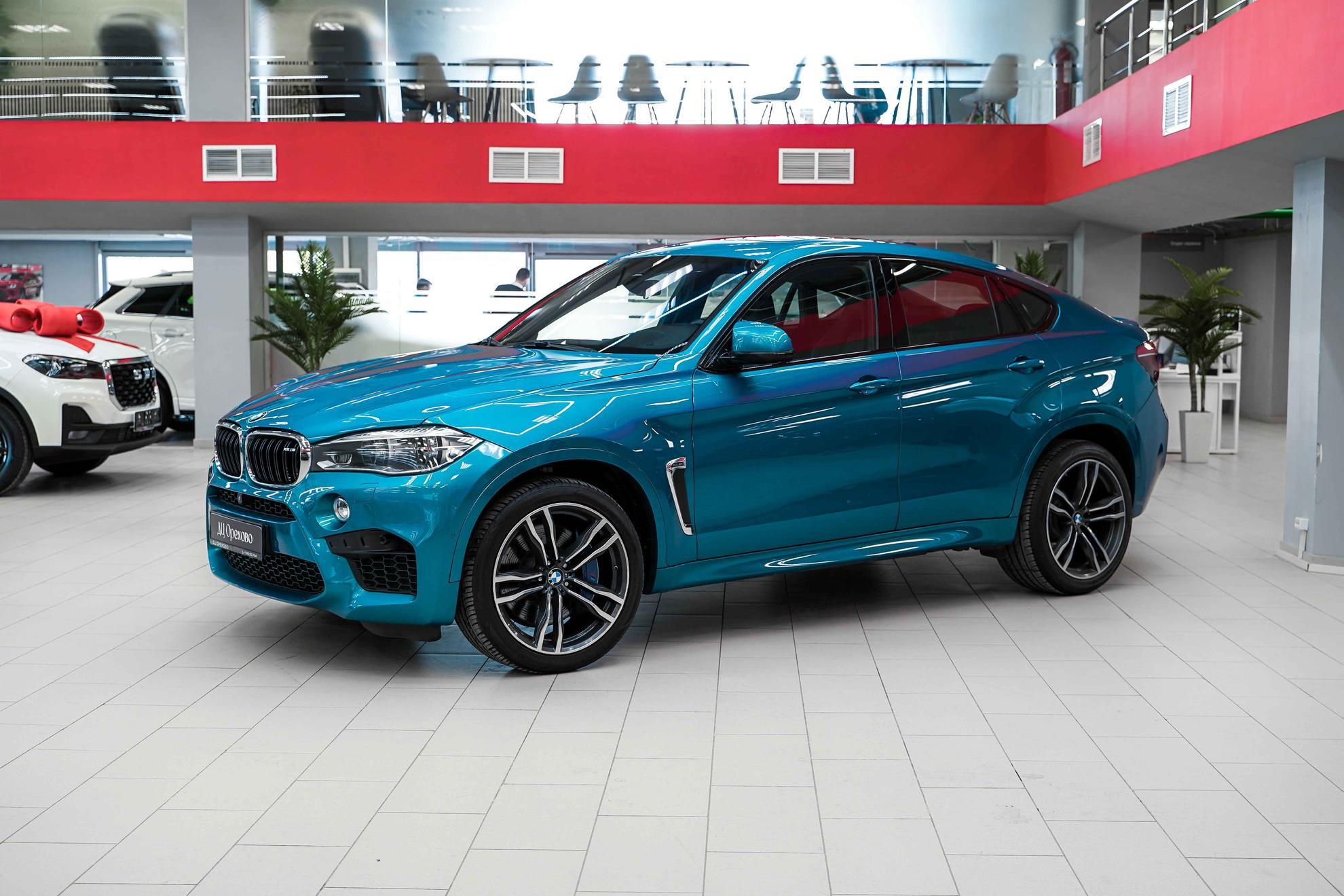 BMW X6 M 2018, голубой, ДЦ Орехово