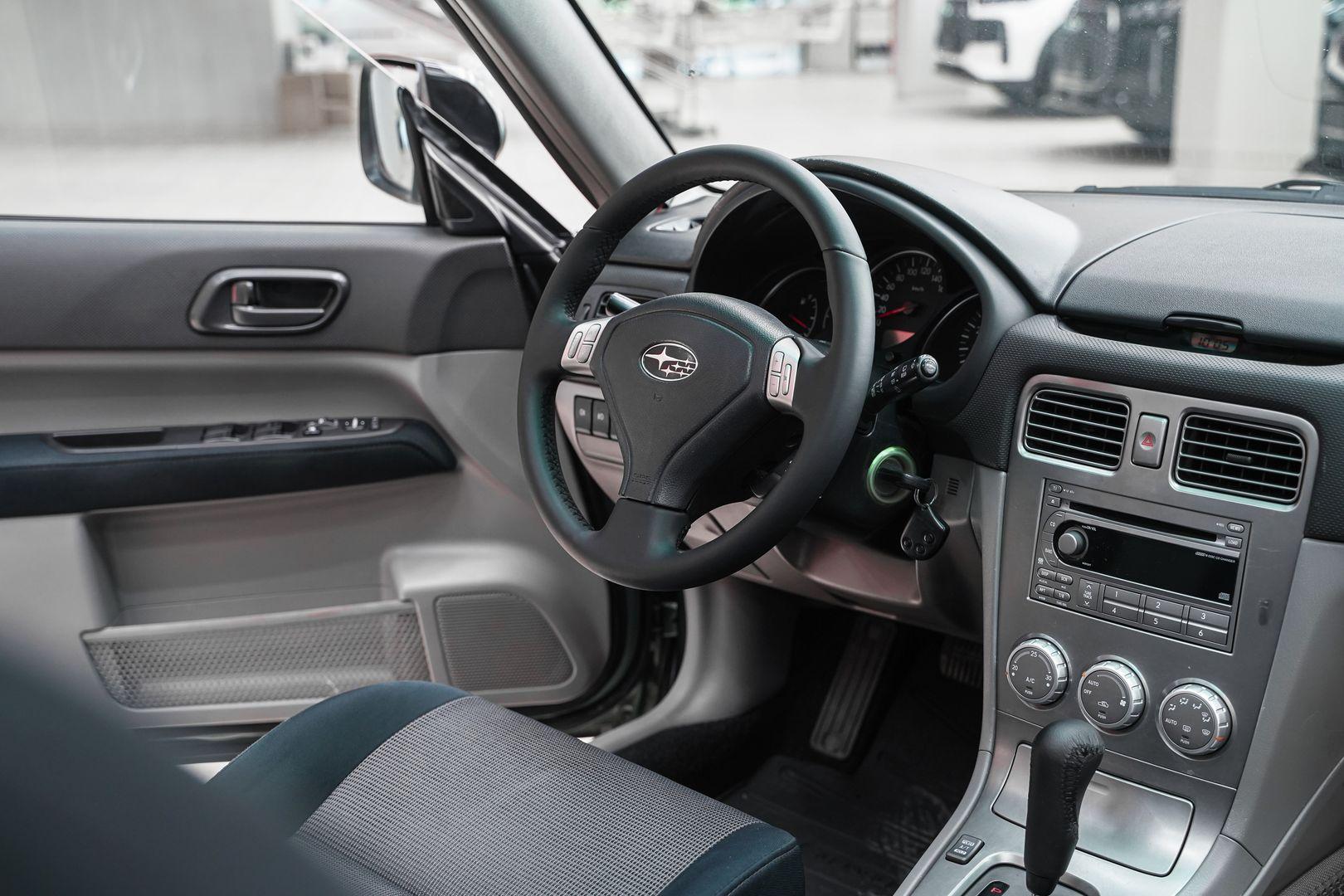 Subaru Forester 2006, зеленый, ДЦ Орехово