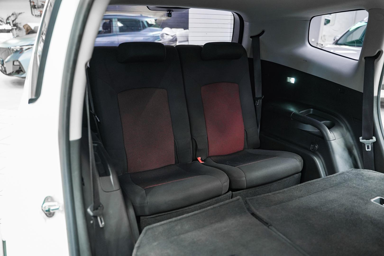 Chevrolet Orlando 2012, белый, ДЦ Орехово