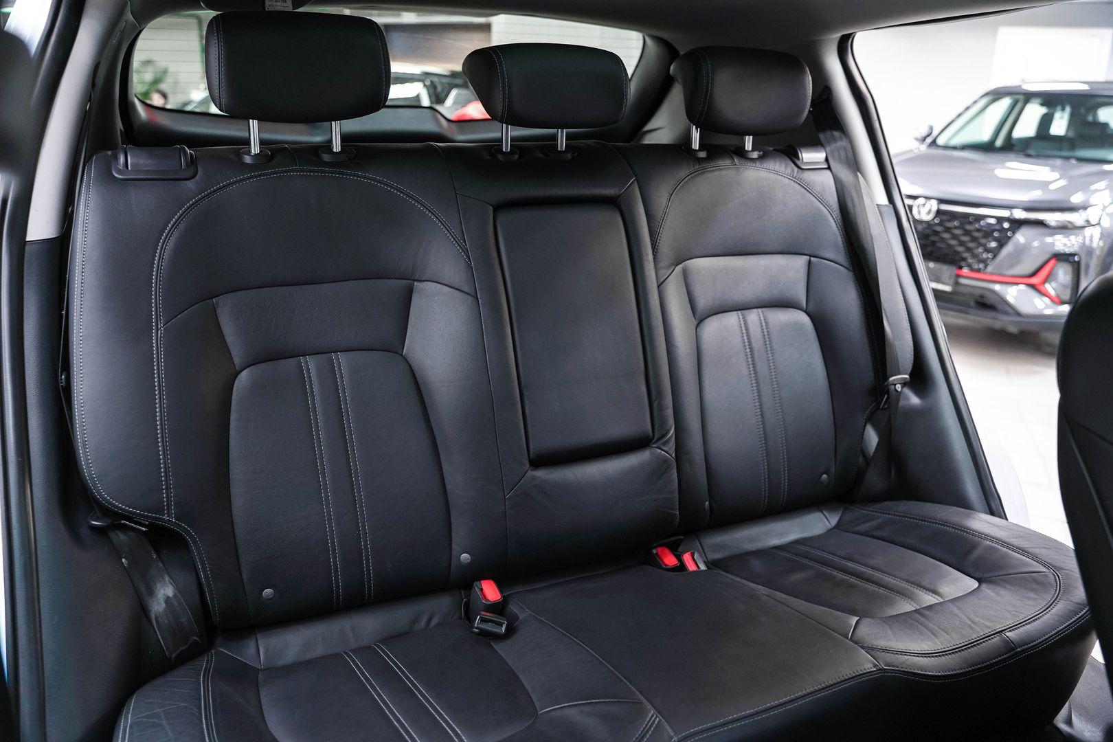 Kia Sportage 2012, белый, ДЦ Орехово