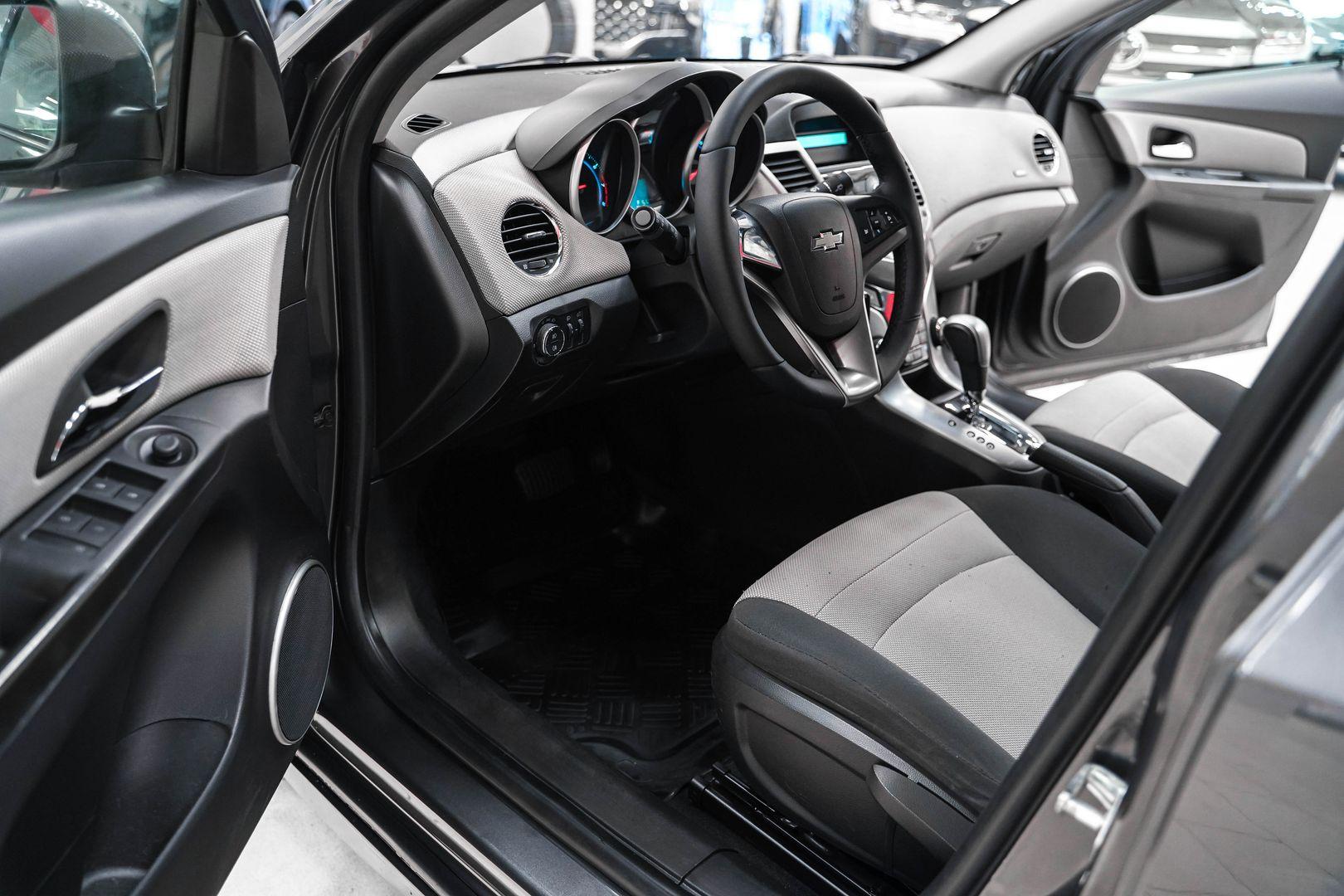 Chevrolet Cruze 2012, серый, ДЦ Орехово