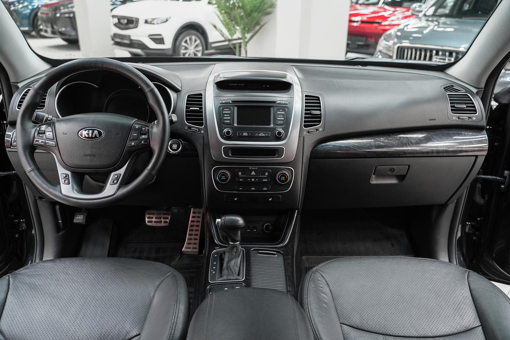 Kia Sorento 2013, черный, ДЦ Орехово
