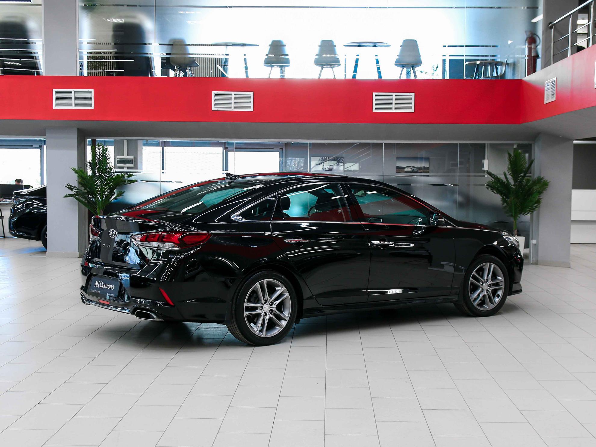 Hyundai Sonata 2019, черный, ДЦ Орехово
