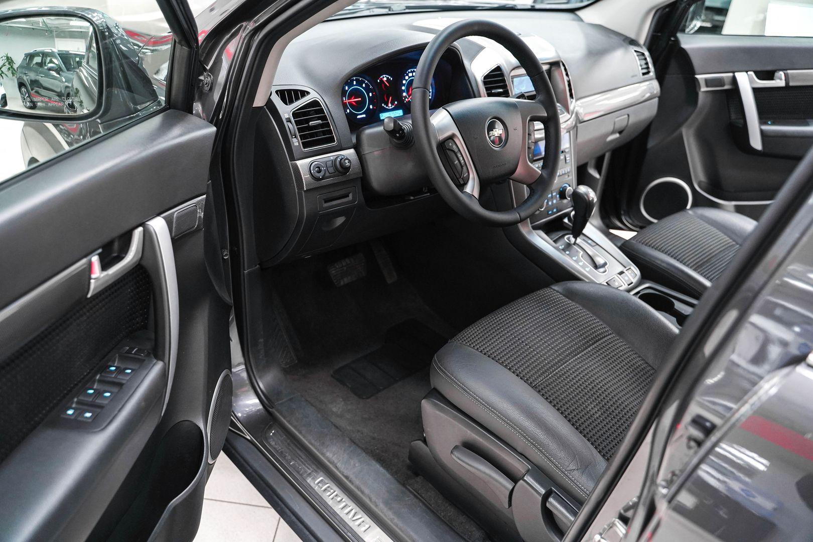 Chevrolet Captiva 2013, серый, ДЦ Орехово
