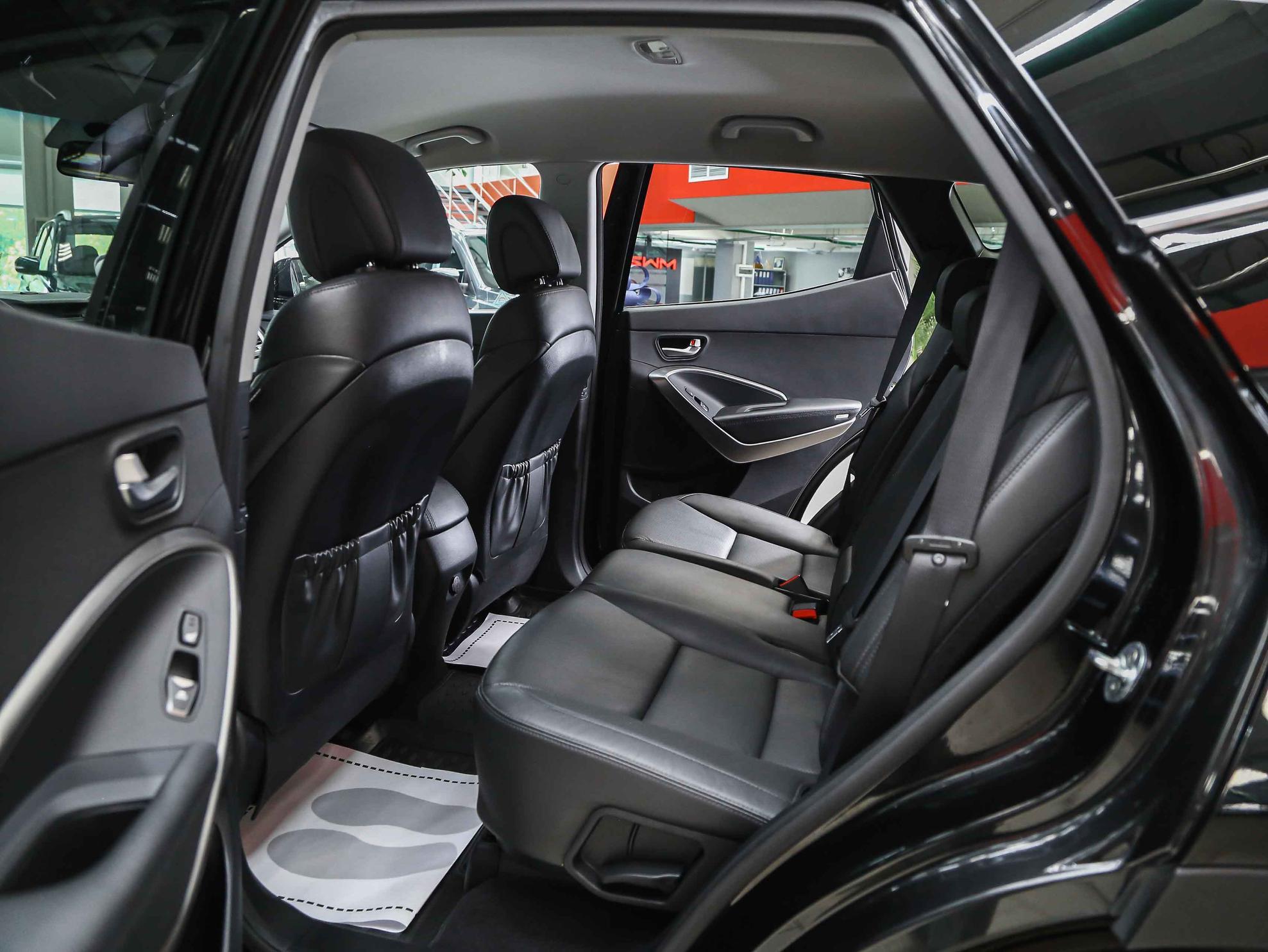 Hyundai Santa Fe 2016, черный, ДЦ Орехово