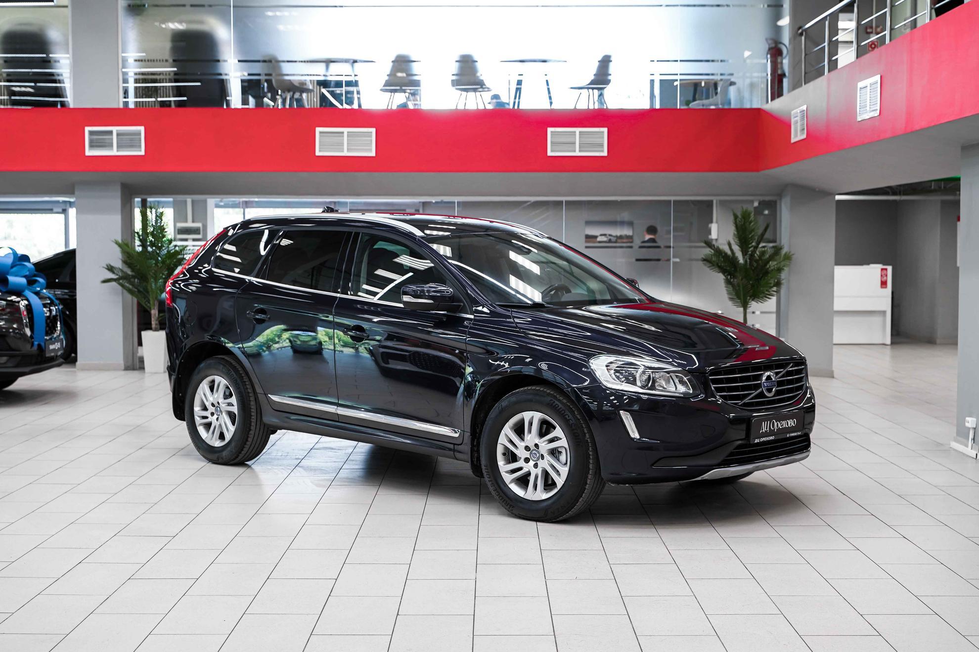Volvo XC60 2017, синий, ДЦ Орехово
