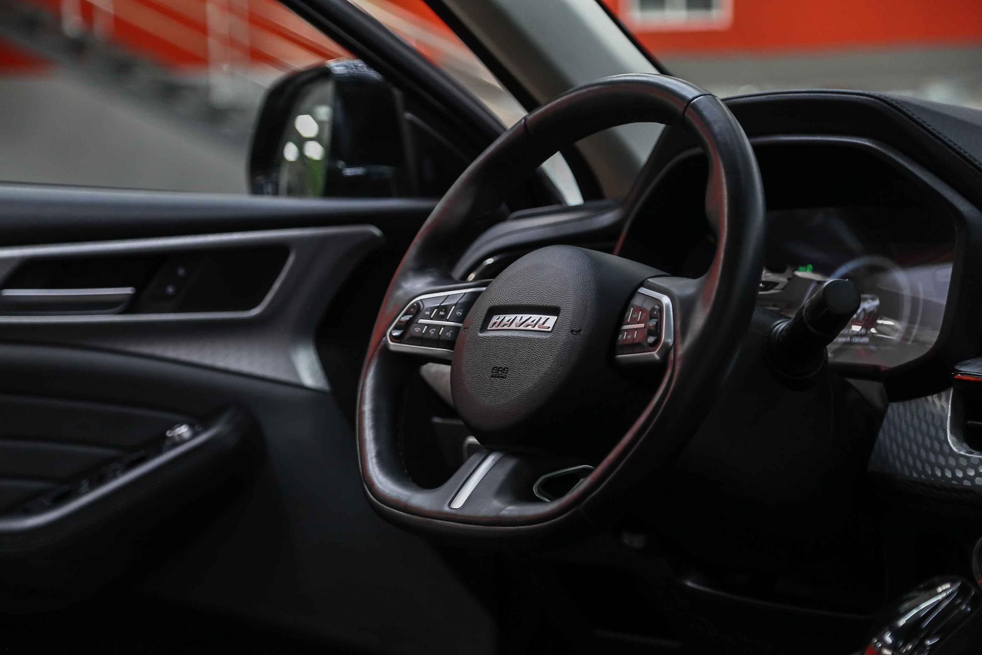 Haval F7 2023, черный, ДЦ Орехово