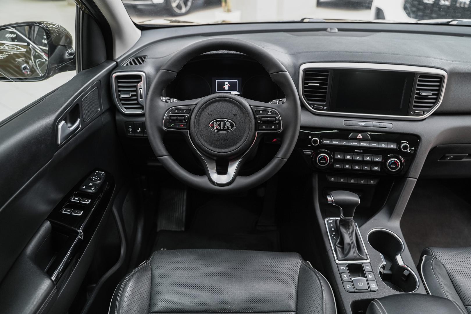 Kia Sportage 2016, зеленый, ДЦ Орехово
