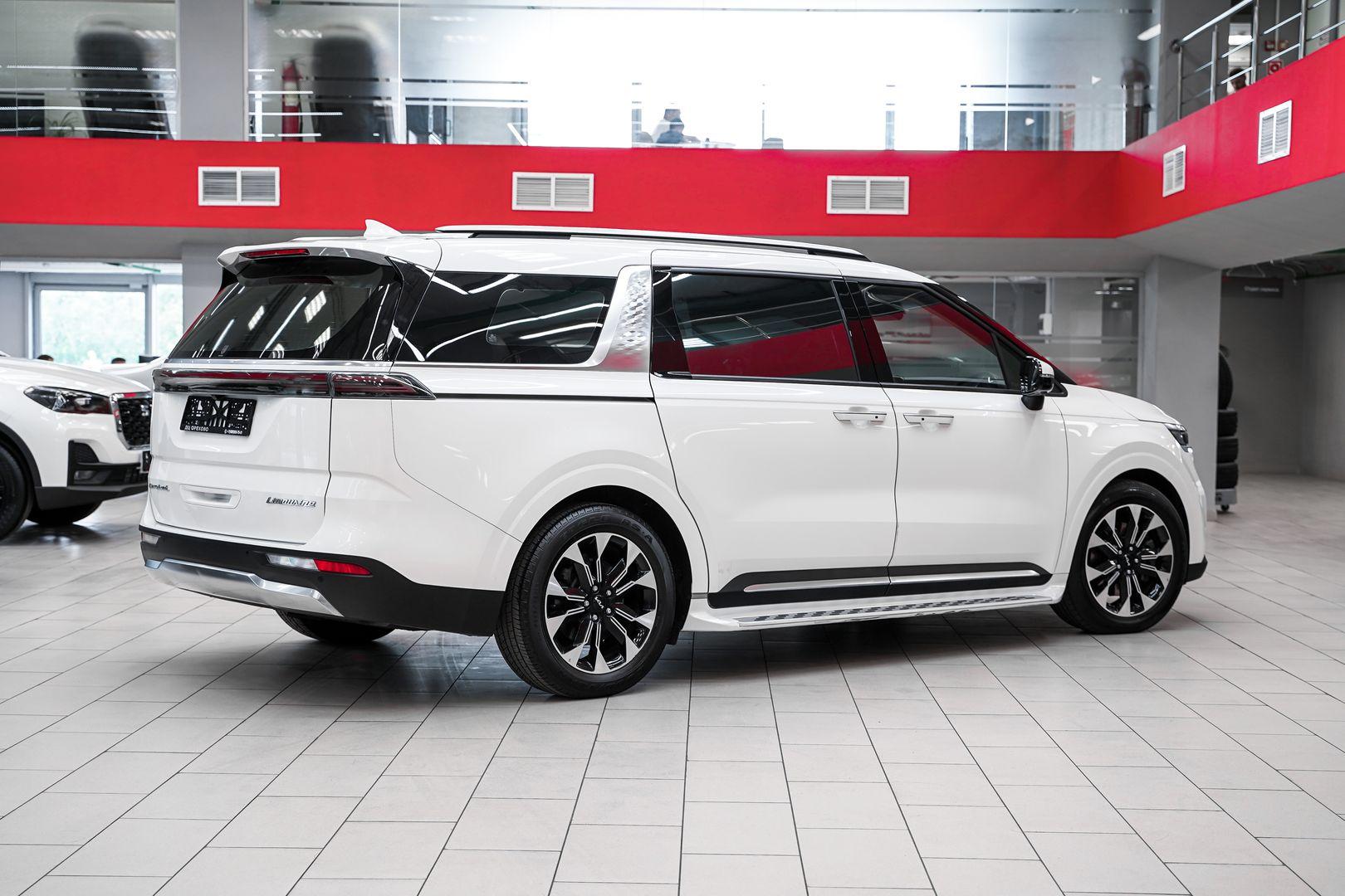 Kia Carnival 2020, белый, ДЦ Орехово