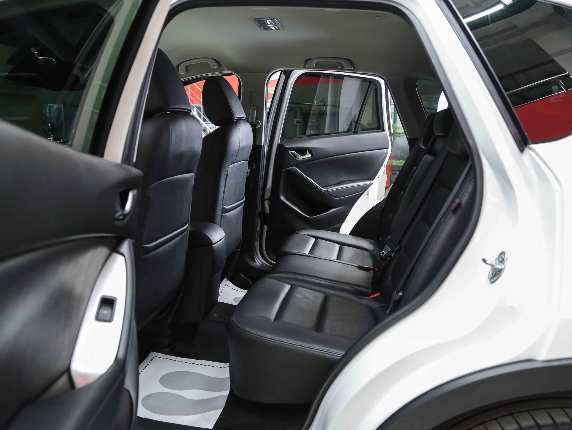 Mazda CX-5 2013, белый, ДЦ Орехово