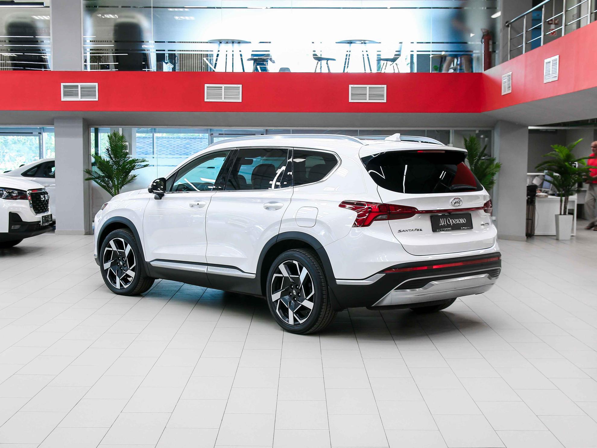 Hyundai Santa Fe 2021, белый, ДЦ Орехово