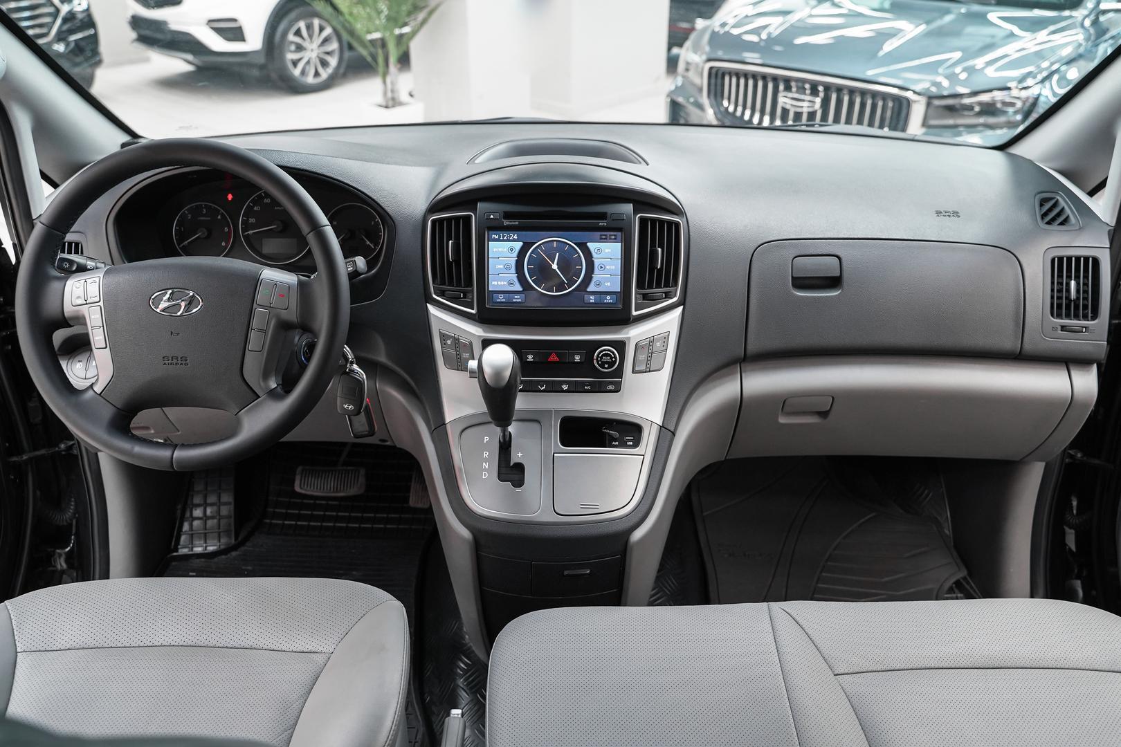 Hyundai Grand Starex 2017, черный, ДЦ Орехово