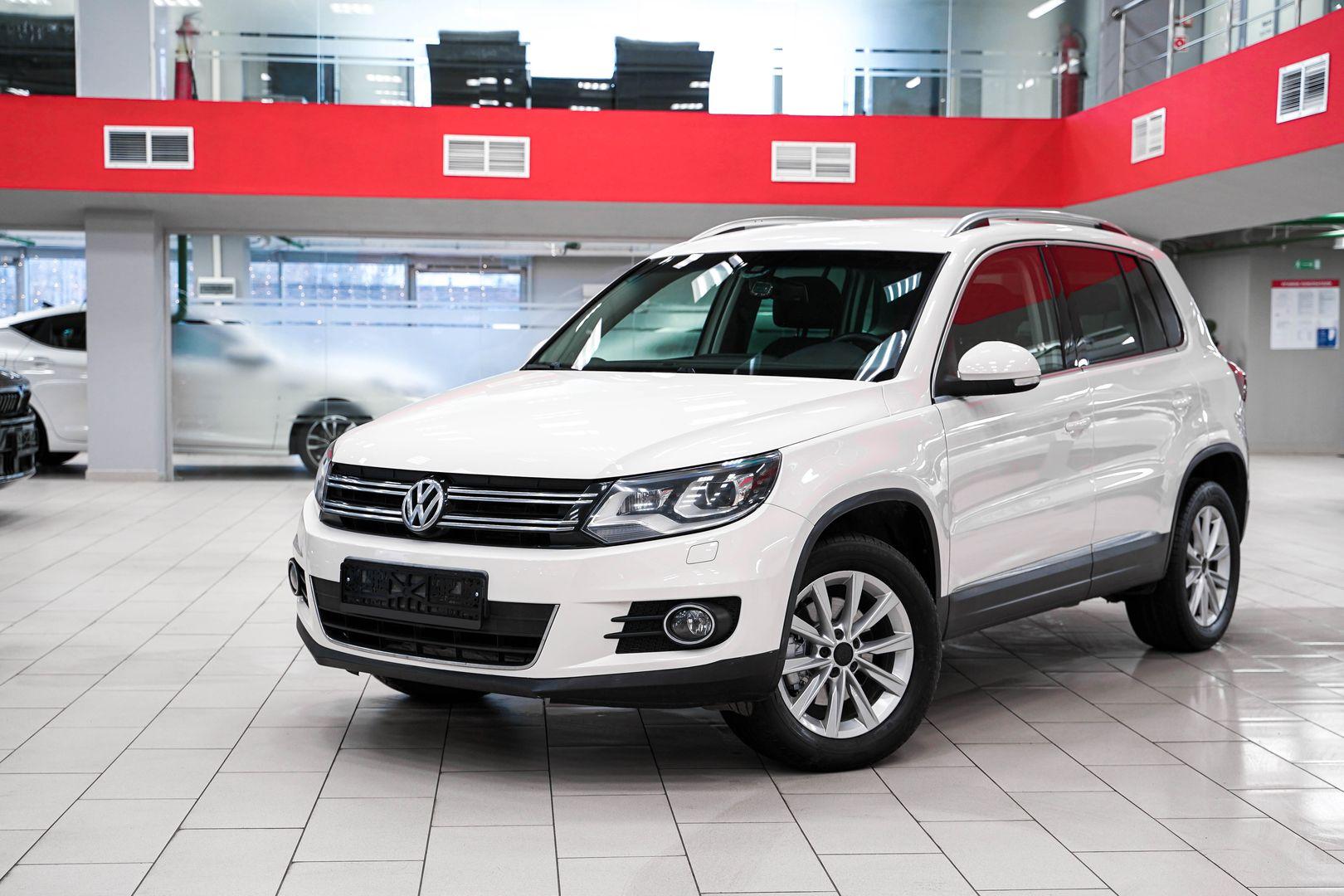 Volkswagen Tiguan 2012, белый, ДЦ Орехово
