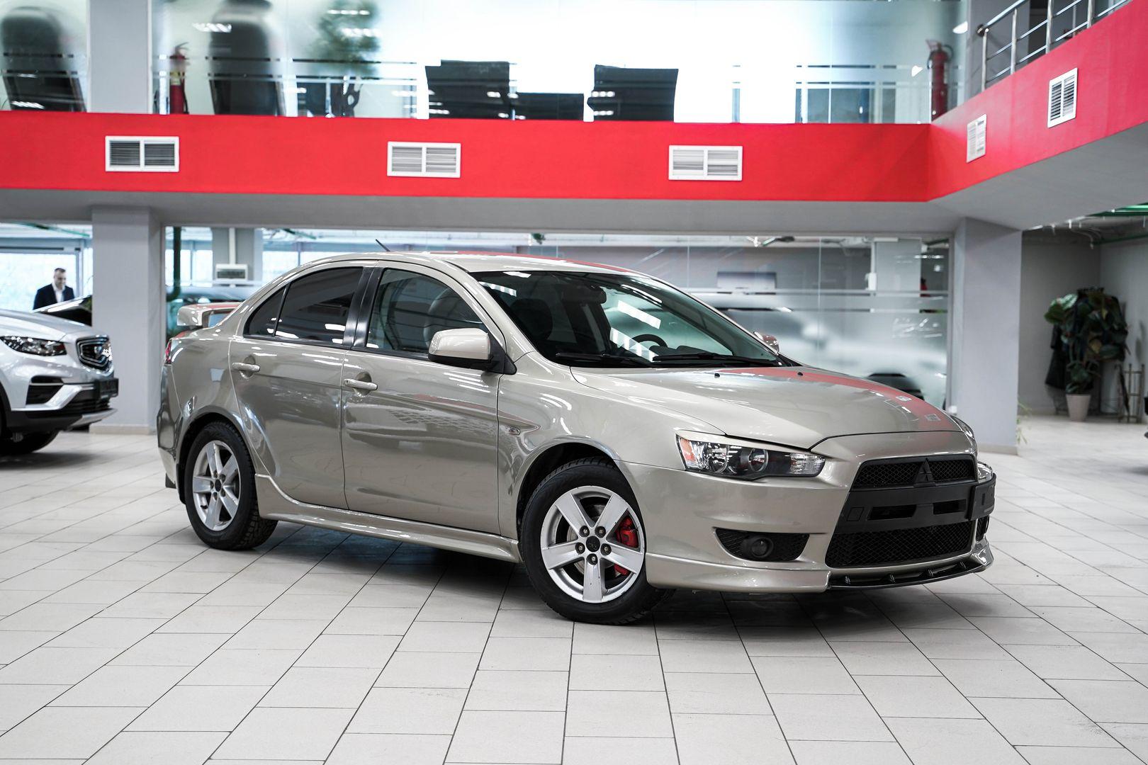 Mitsubishi Lancer 2008, бежевый, ДЦ Орехово