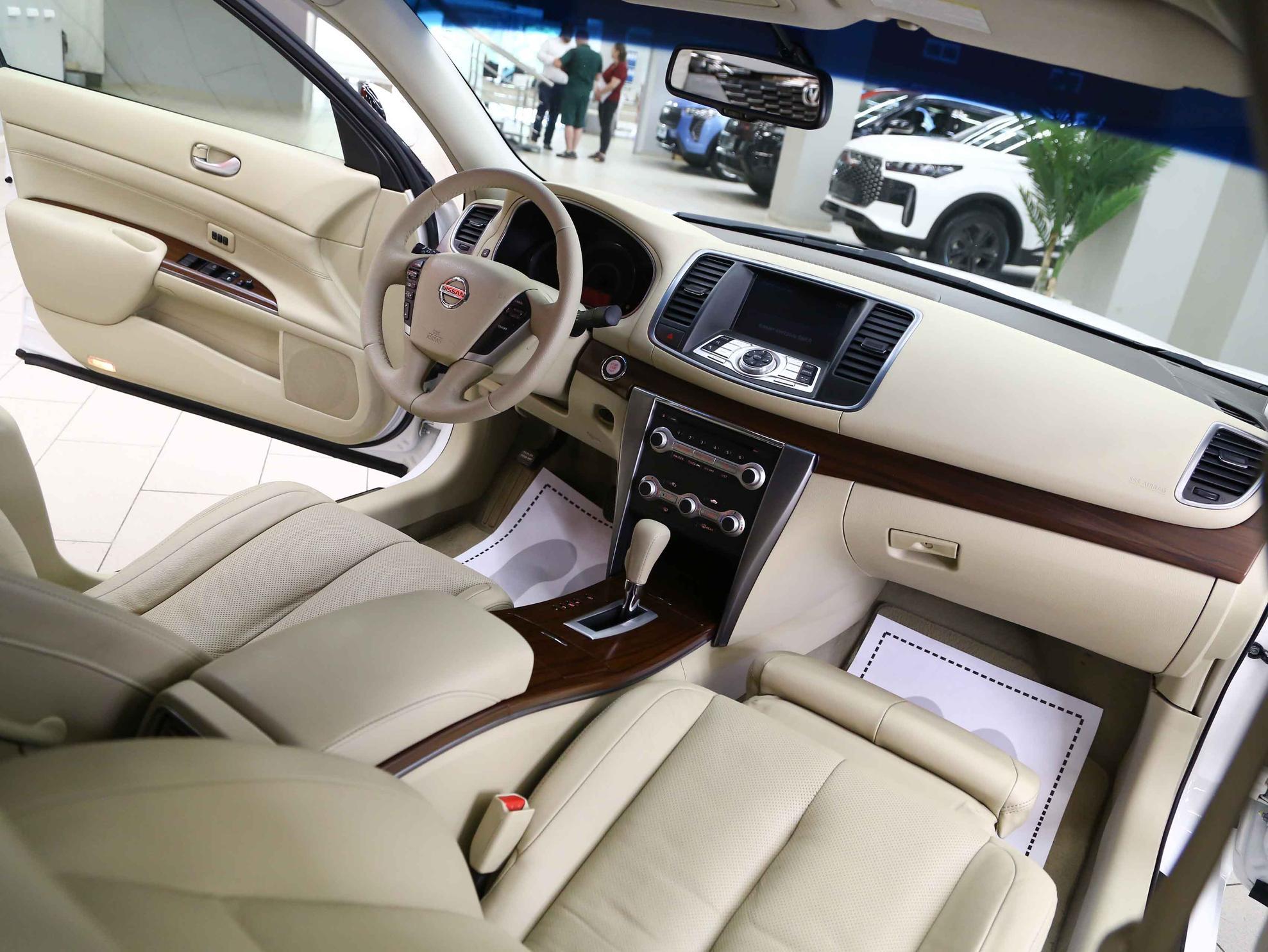 Nissan Teana 2012, белый, ДЦ Орехово