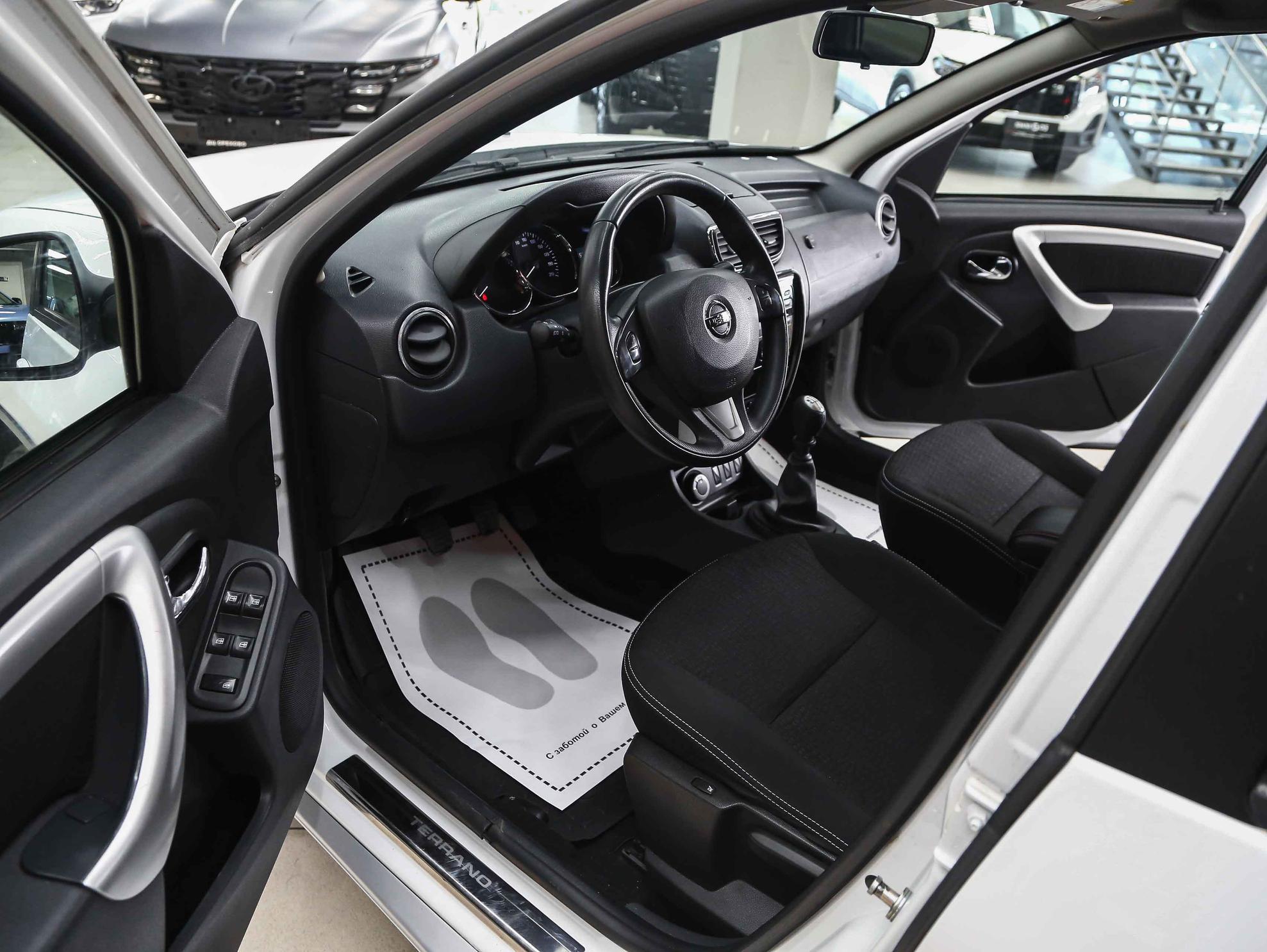 Nissan Terrano 2018, белый, ДЦ Орехово