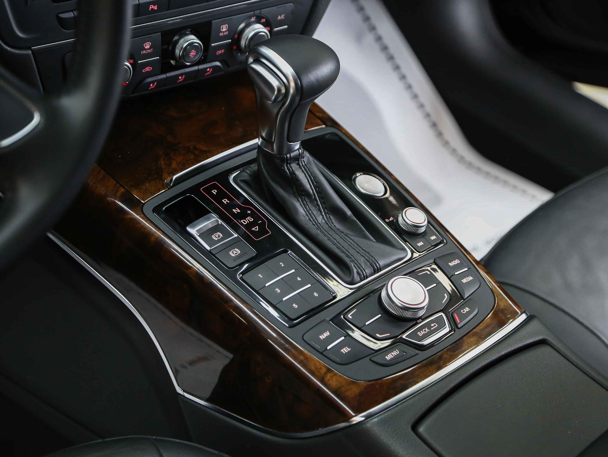 Audi A6 2014, черный, ДЦ Орехово