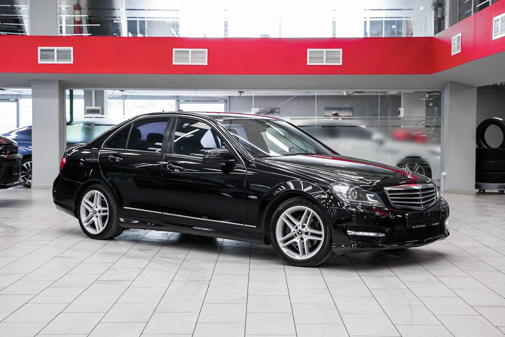 Mercedes-Benz C-Класс 2011, черный, ДЦ Орехово