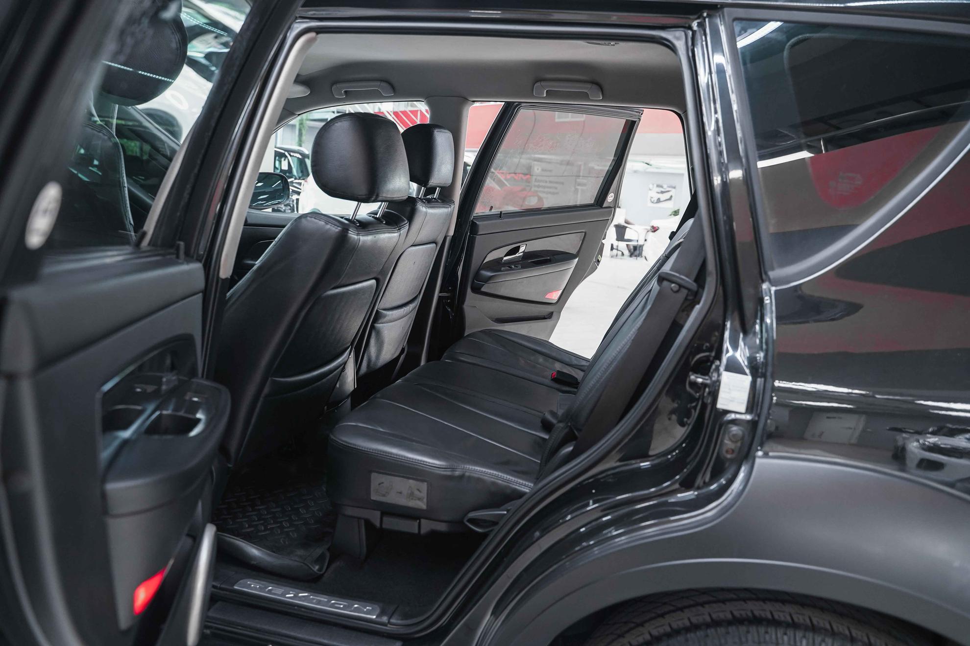 SsangYong Rexton 2007, черный, ДЦ Орехово