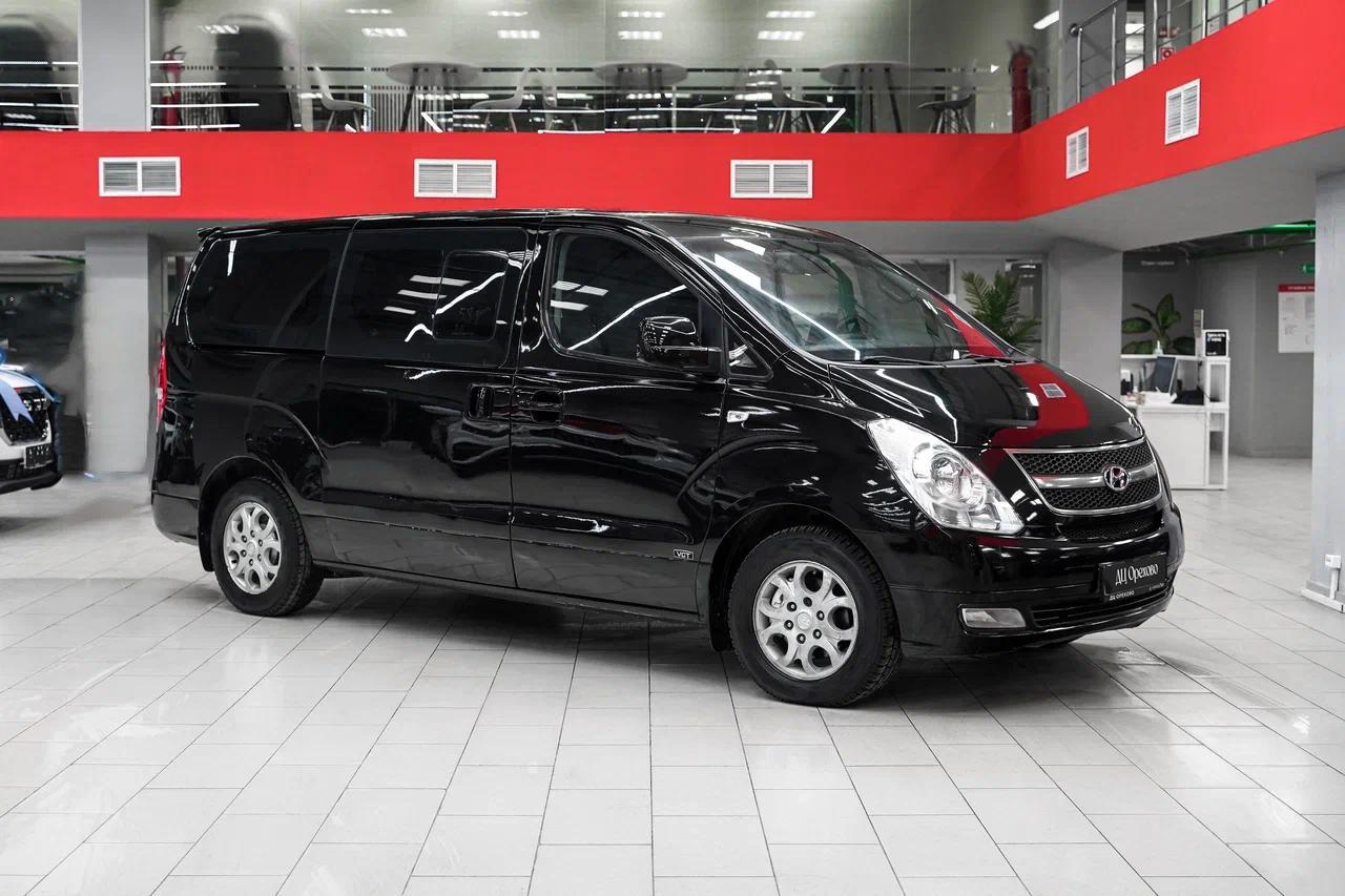 Hyundai Grand Starex 2009, черный, ДЦ Орехово