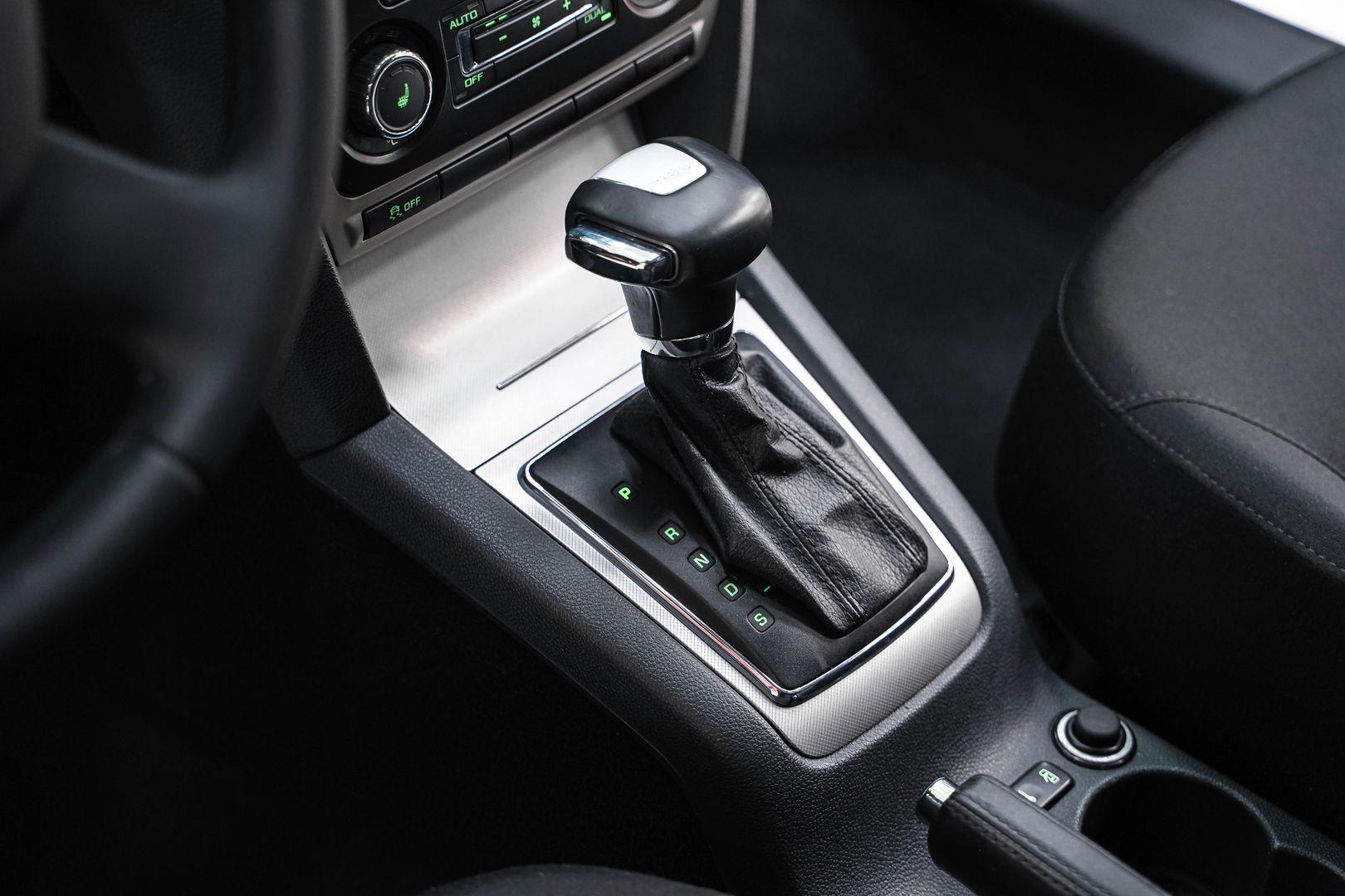 Skoda Octavia 2011, серый, ДЦ Орехово