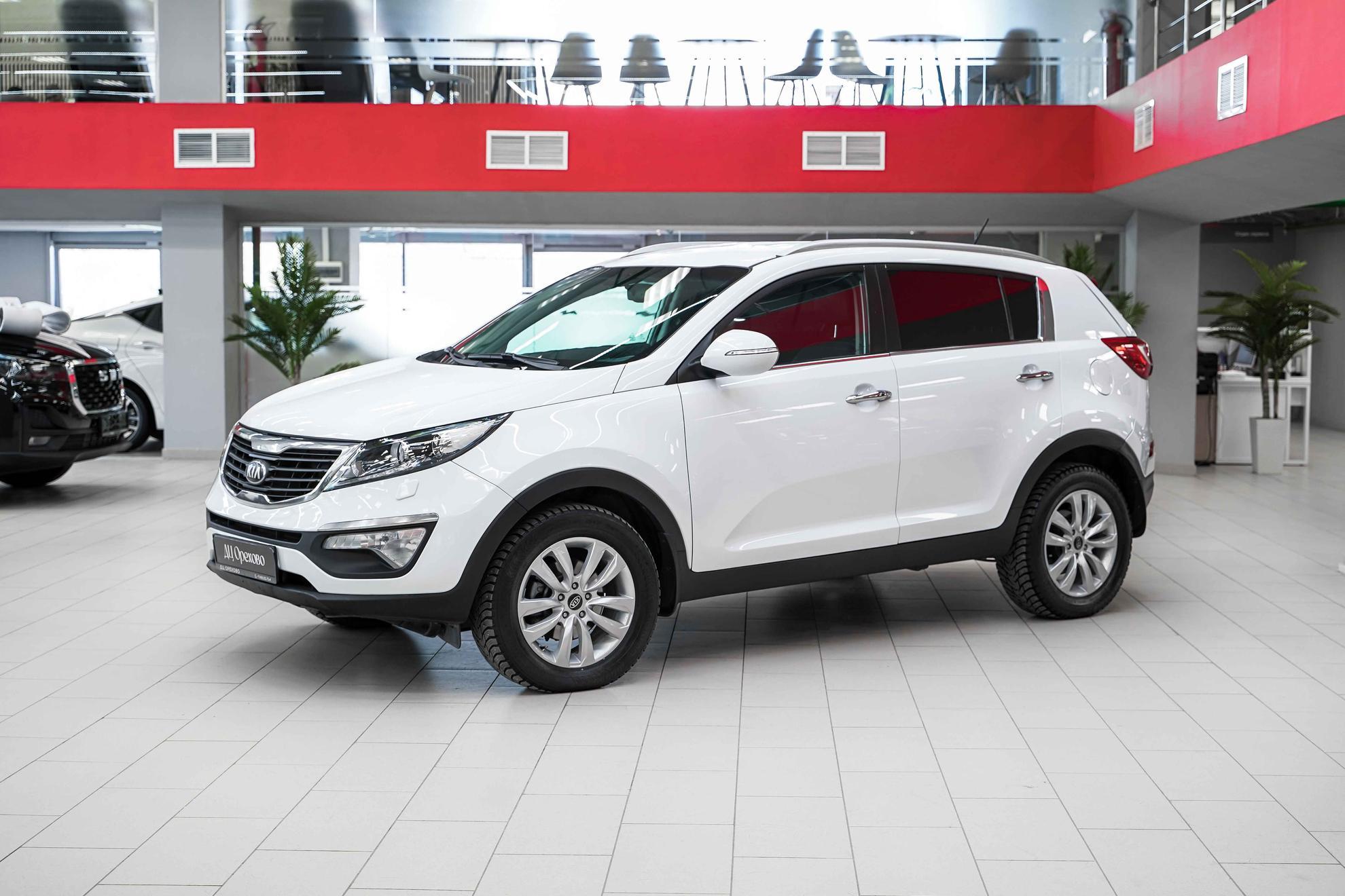Kia Sportage 2013, белый, ДЦ Орехово
