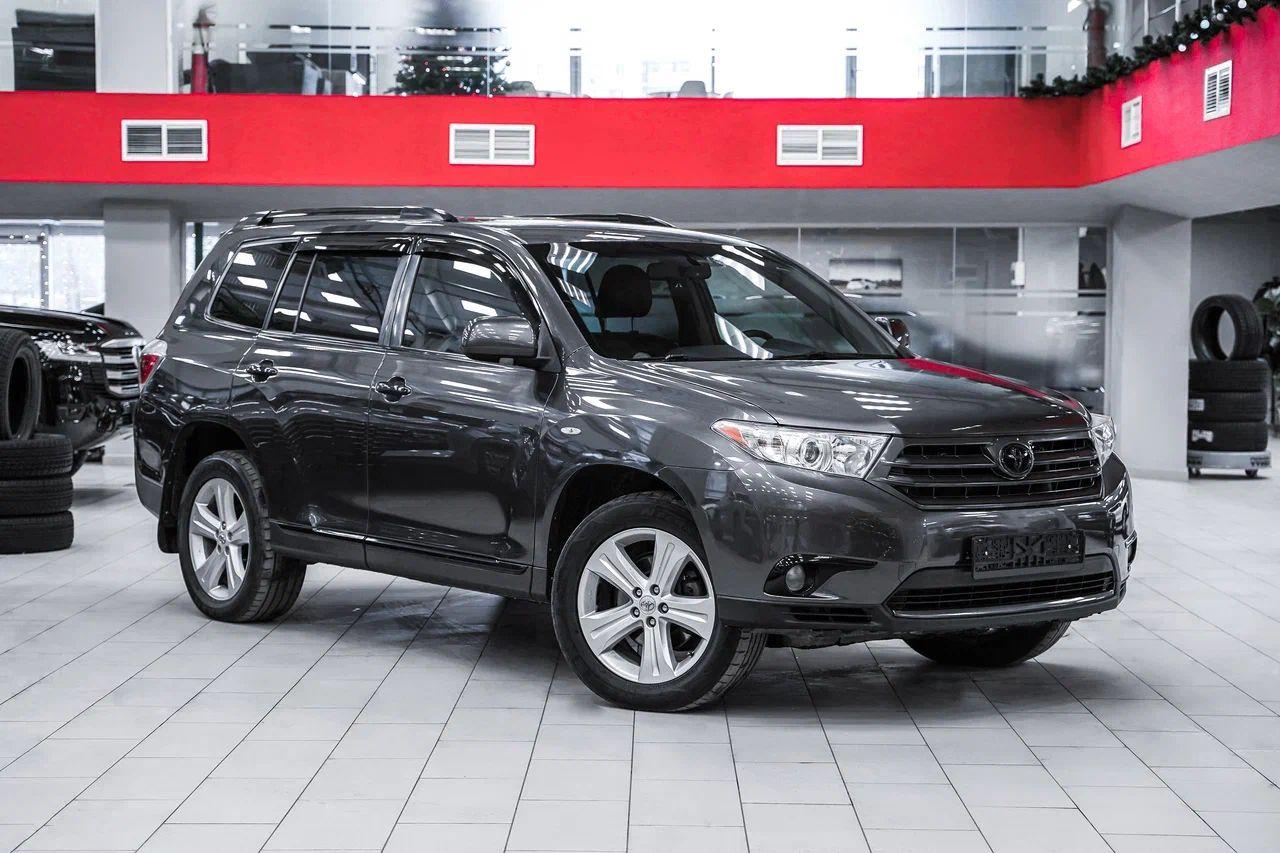 Toyota Highlander 2010, серый, ДЦ Орехово