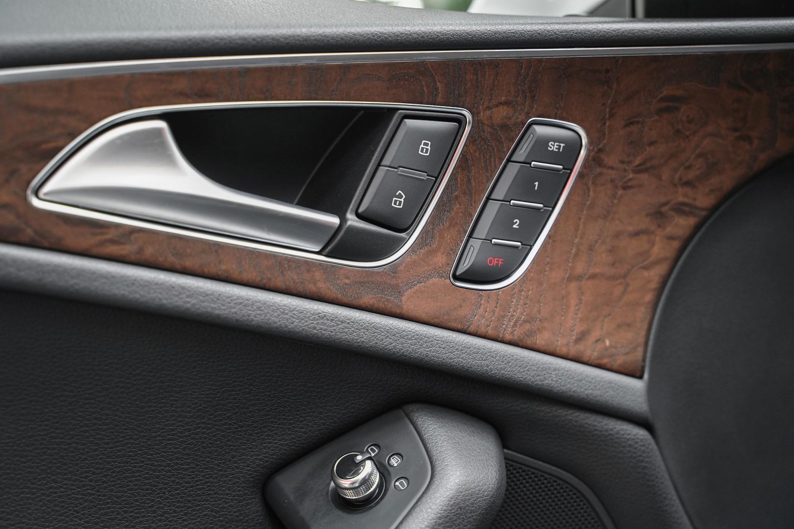 Audi A6 2013, белый, ДЦ Орехово