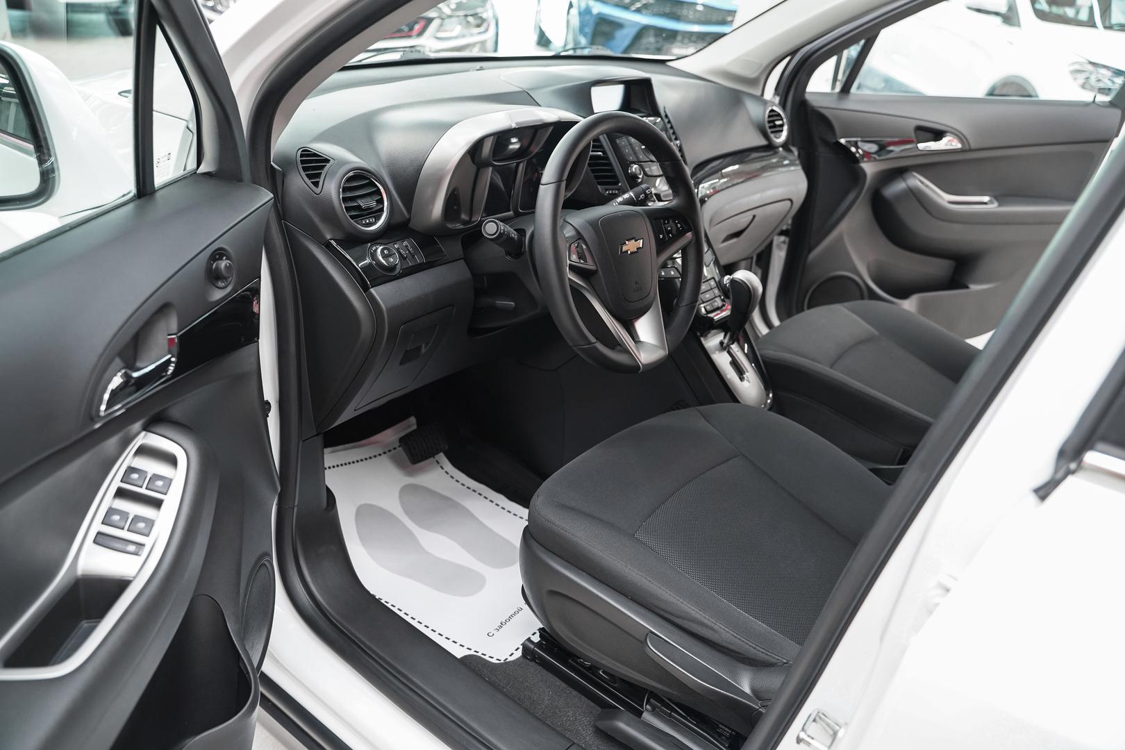 Chevrolet Orlando 2014, белый, ДЦ Орехово