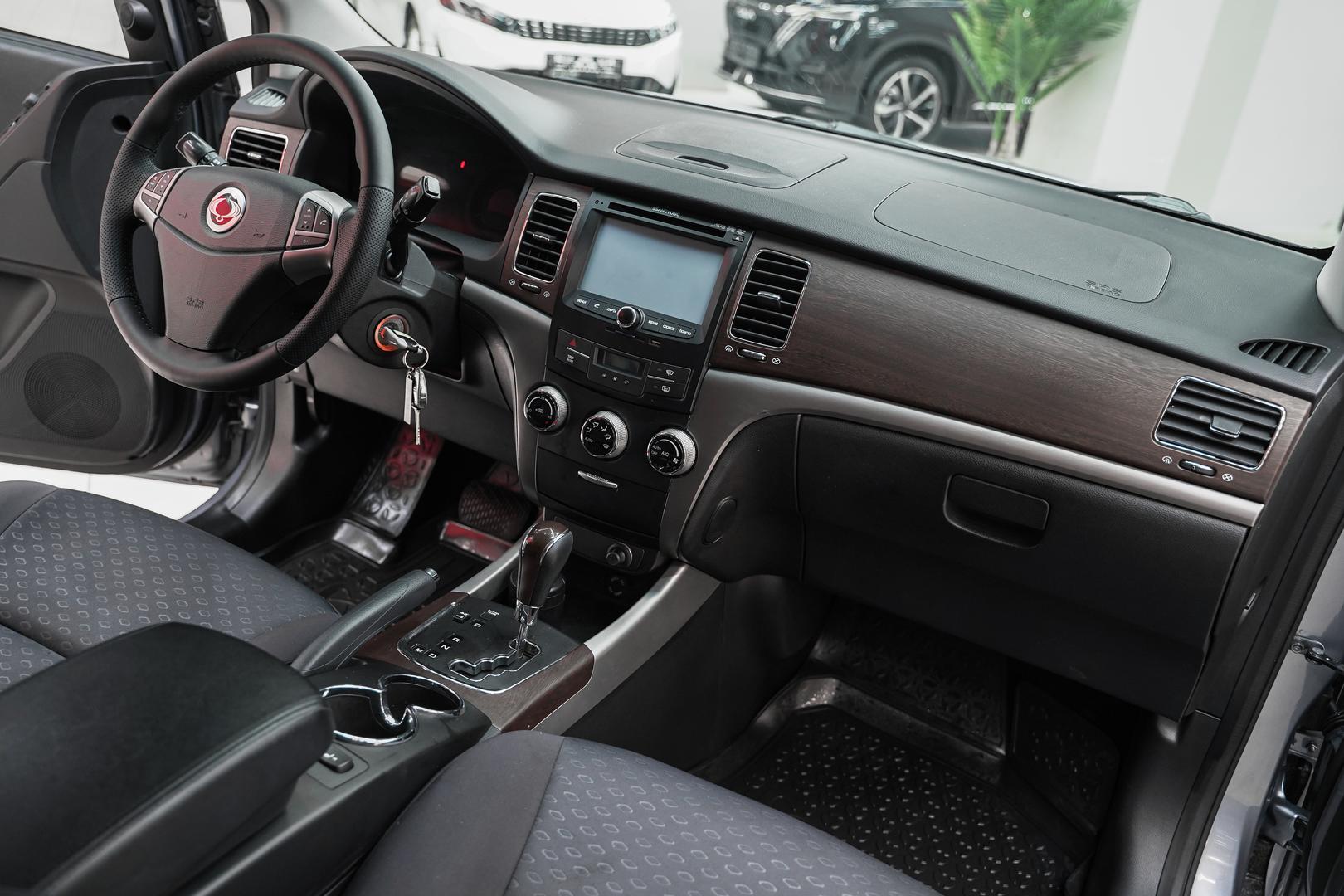 SsangYong Actyon 2013, серый, ДЦ Орехово