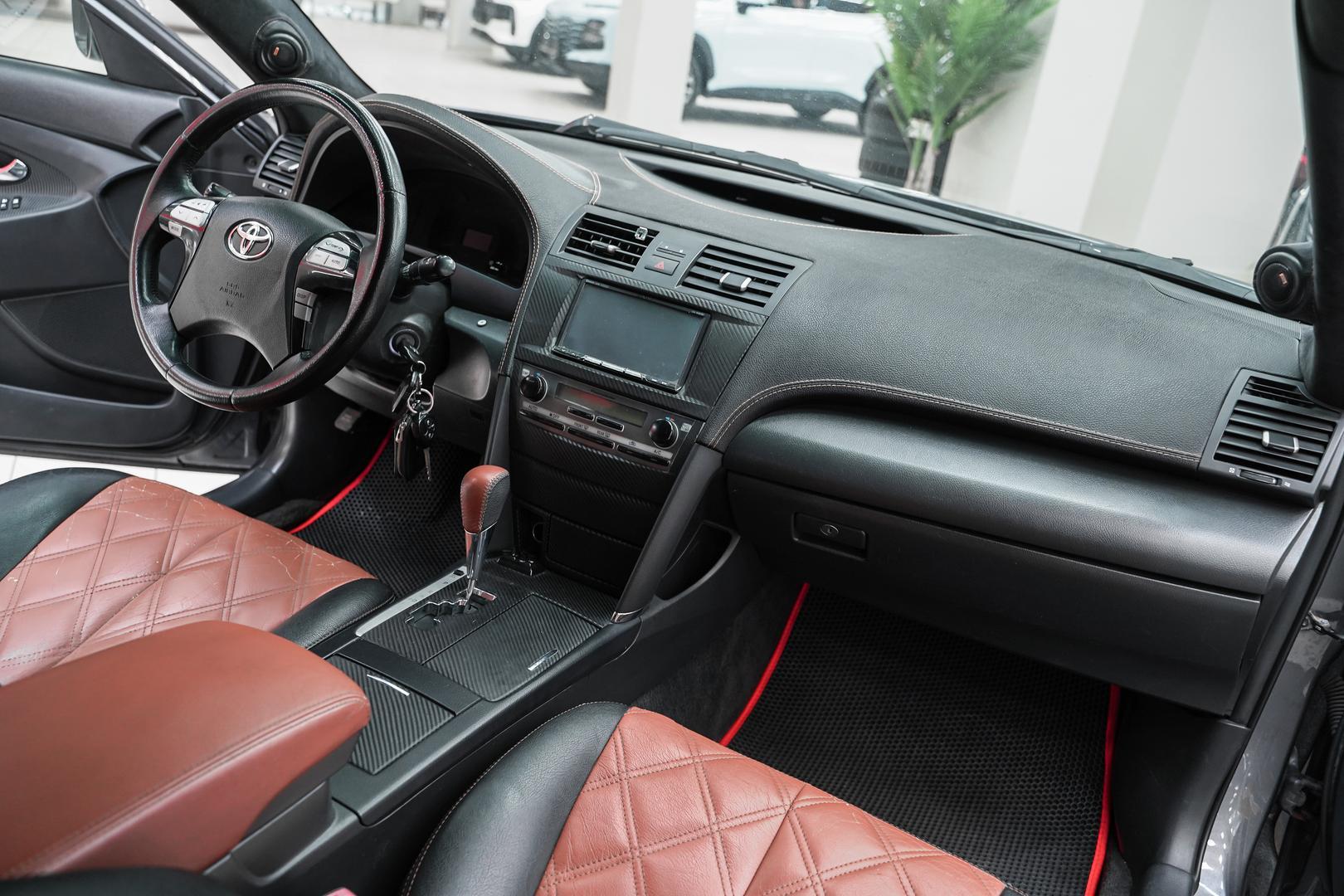 Toyota Camry 2008, серый, ДЦ Орехово