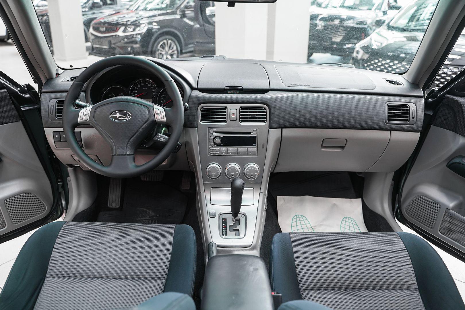 Subaru Forester 2006, зеленый, ДЦ Орехово