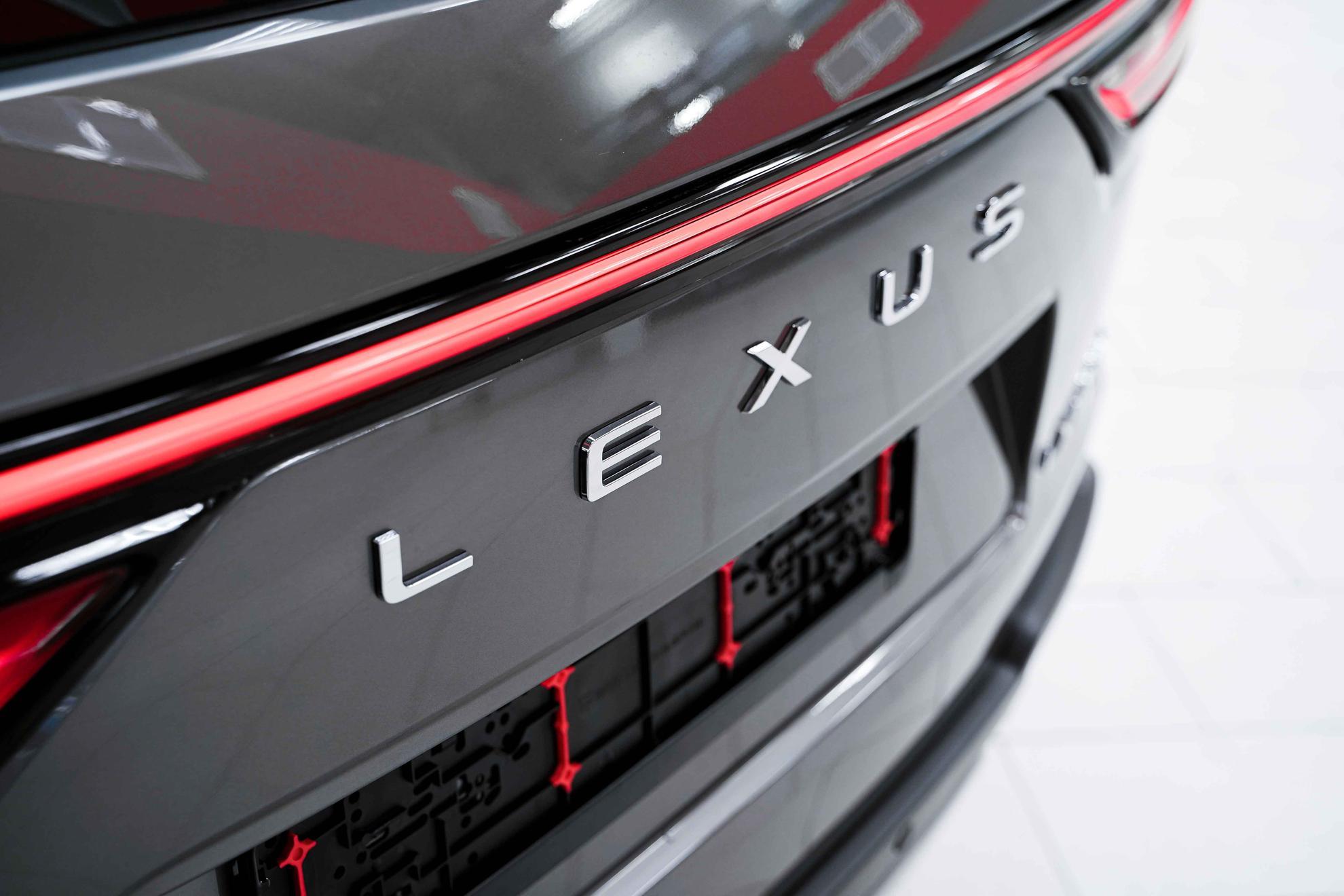 Lexus LX 2026, серый, ДЦ Орехово