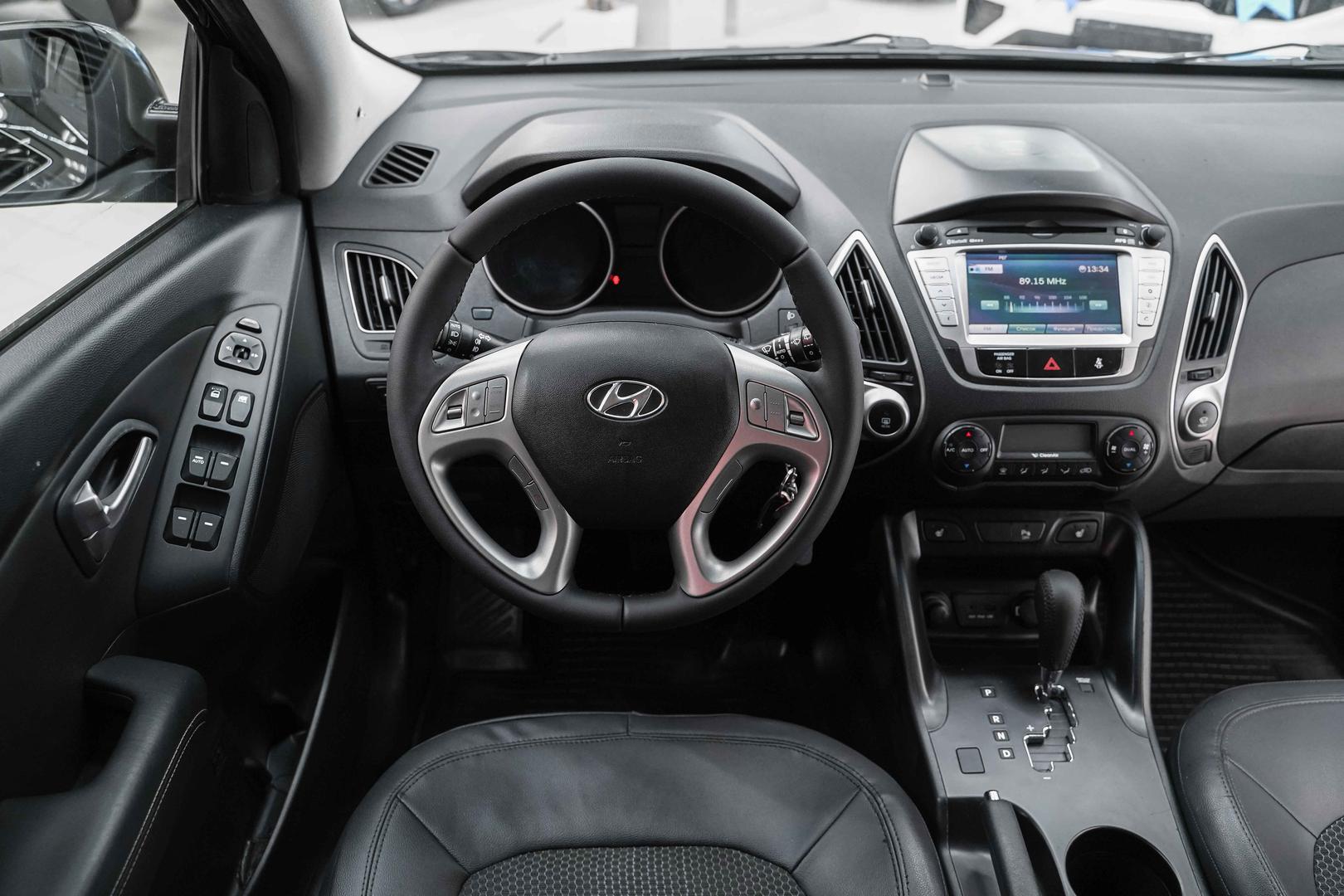 Hyundai ix35 2012, черный, ДЦ Орехово