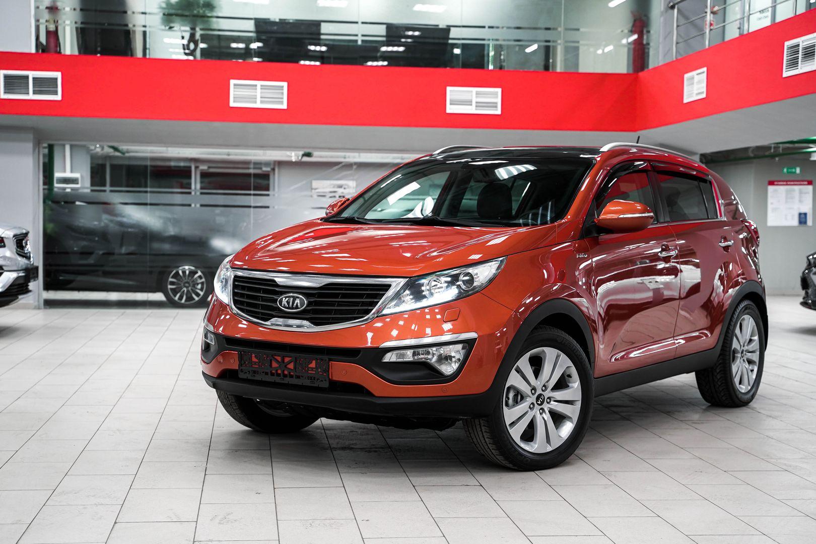 Kia Sportage 2011, оранжевый, ДЦ Орехово