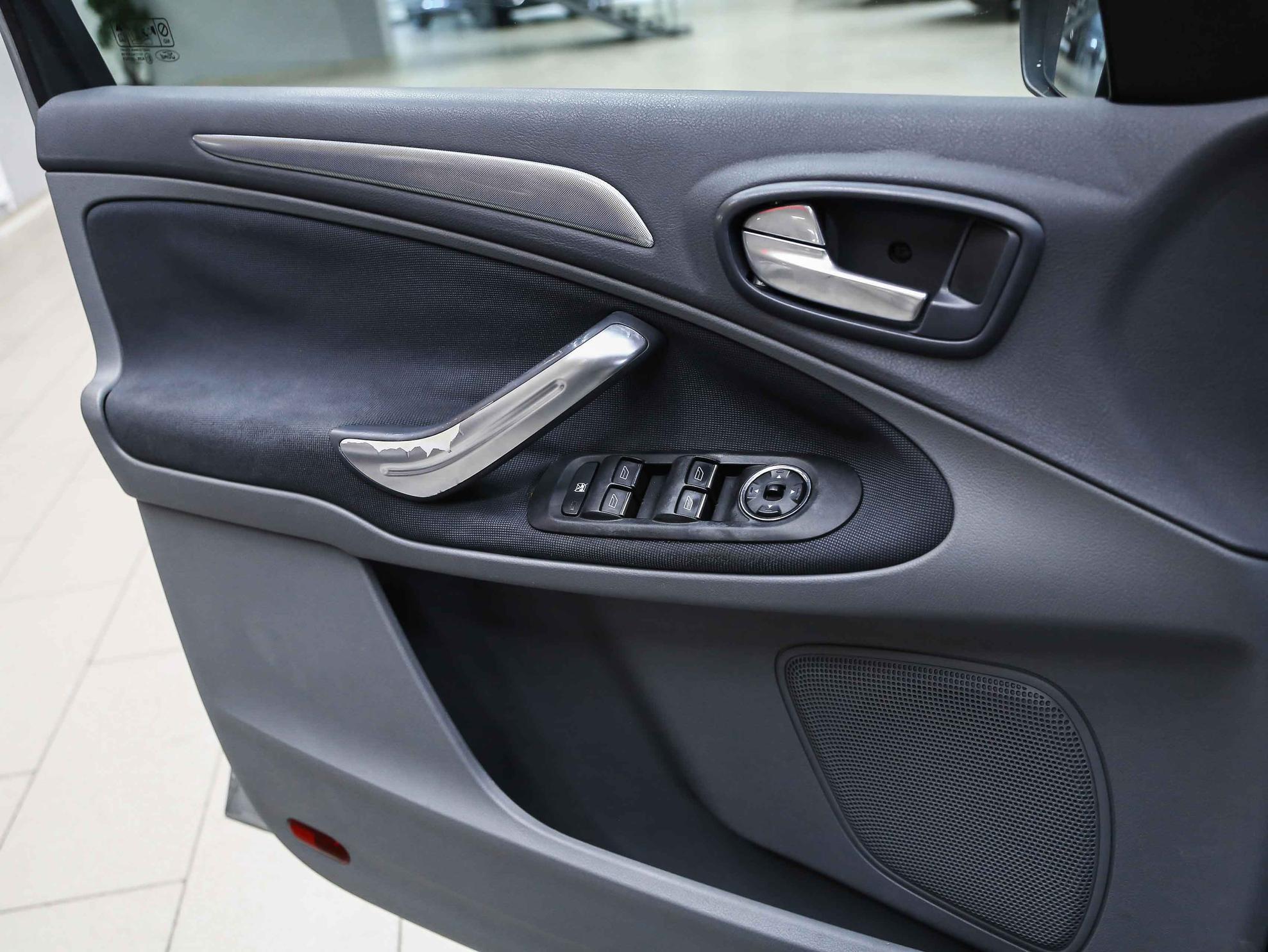 Ford S-MAX 2007, серый, ДЦ Орехово