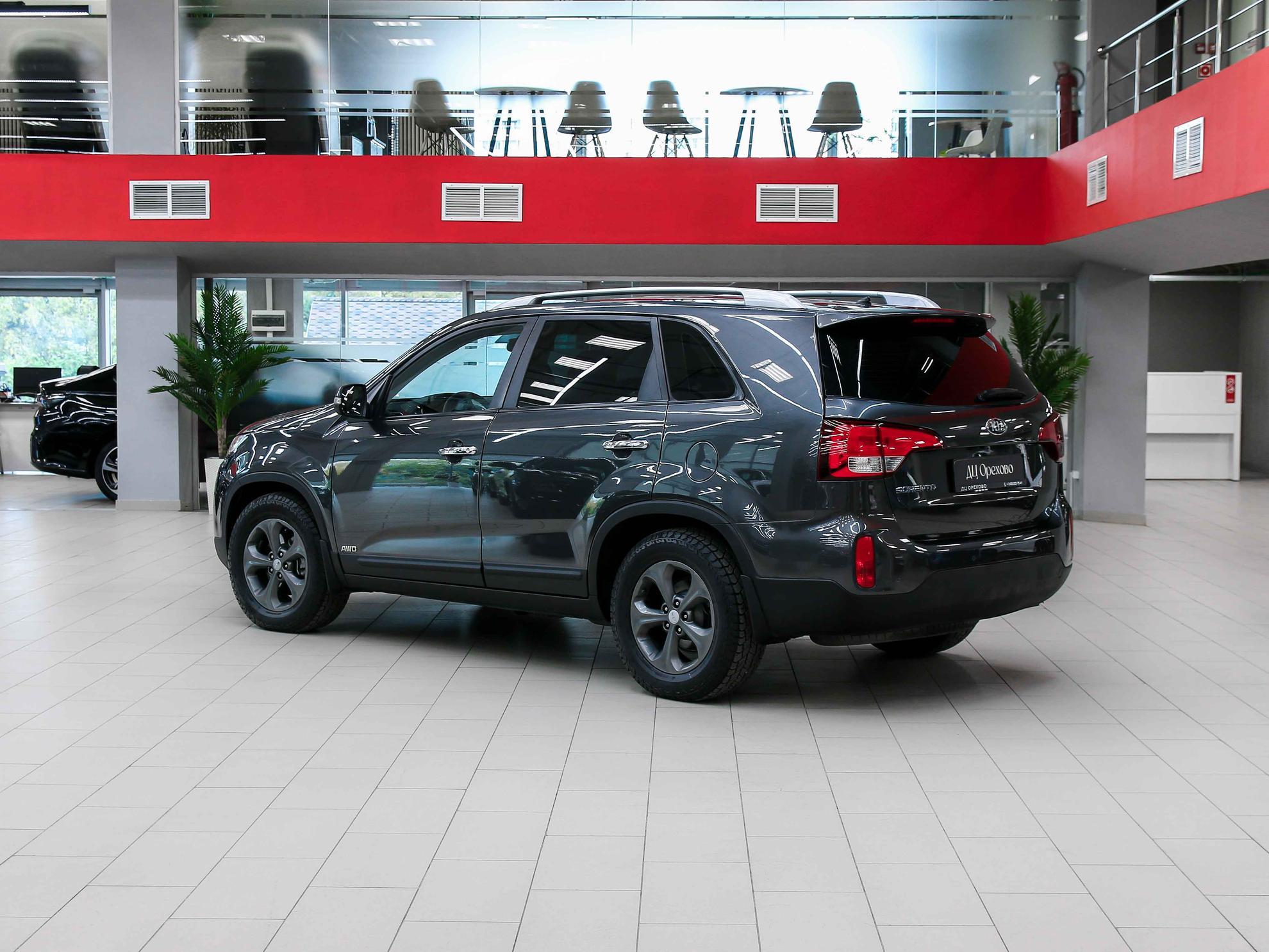 Kia Sorento 2014, серый, ДЦ Орехово