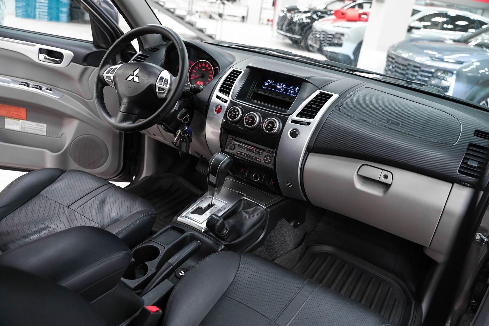 Mitsubishi Pajero Sport 2011, коричневый, ДЦ Орехово