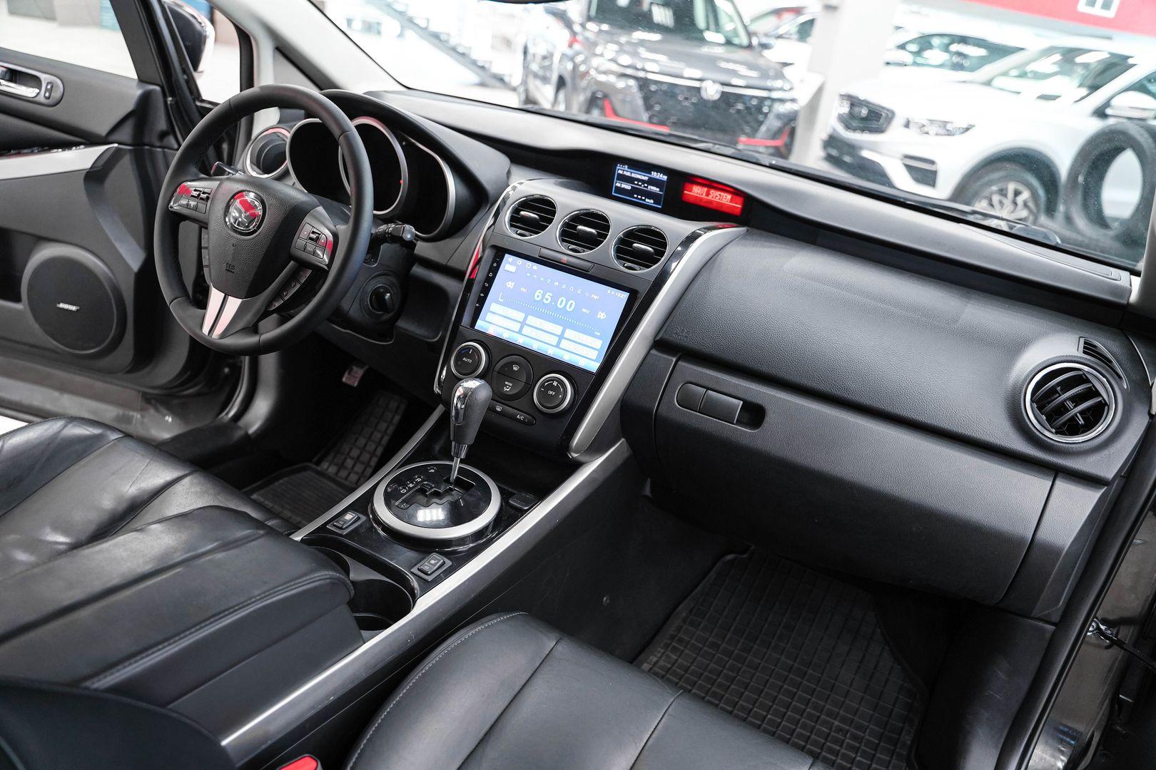 Mazda CX-7 2011, черный, ДЦ Орехово