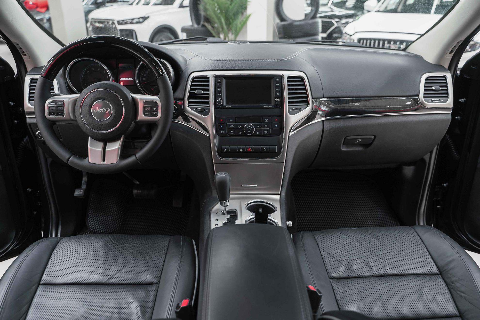 Jeep Grand Cherokee 2012, черный, ДЦ Орехово