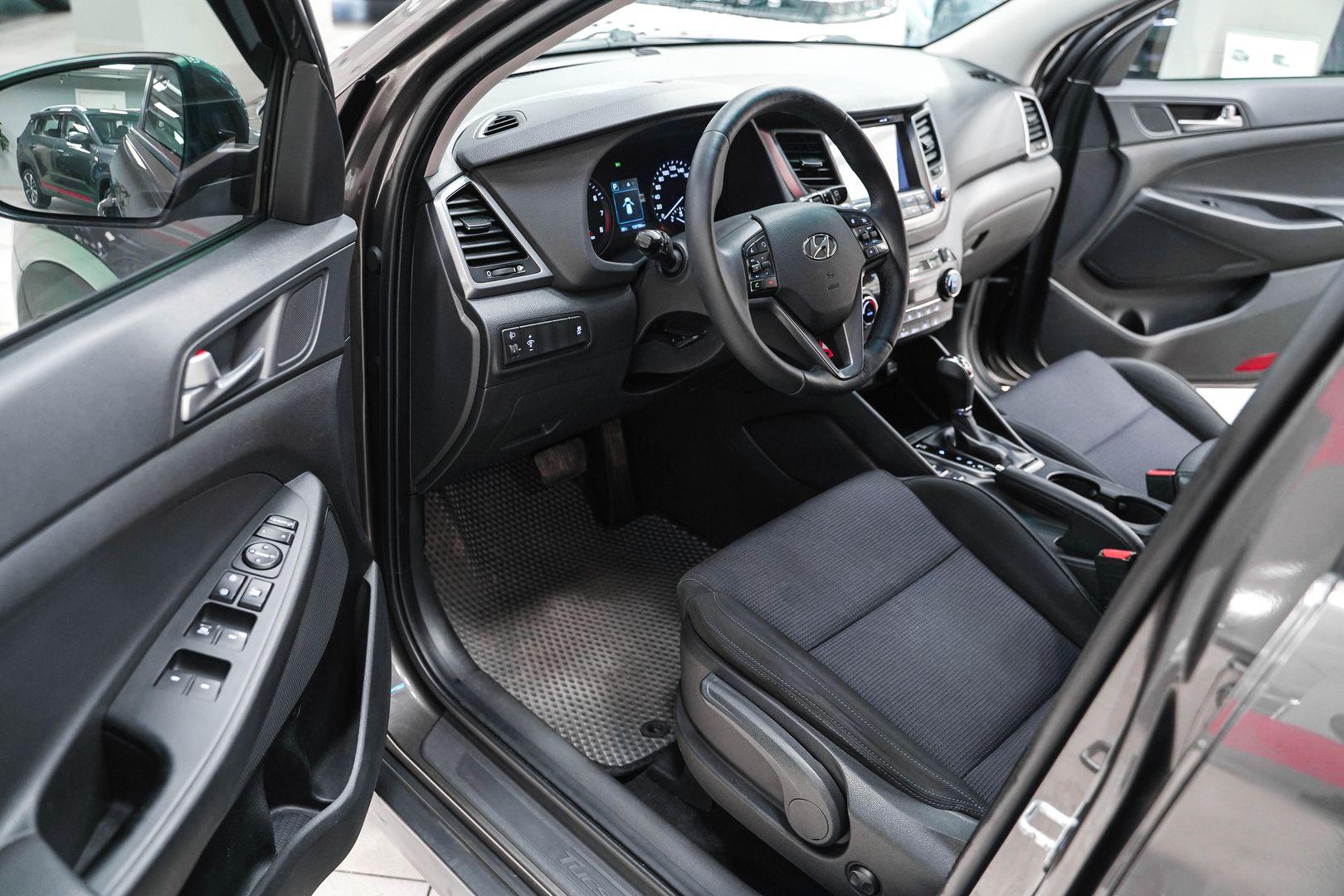 Hyundai Tucson 2016, коричневый, ДЦ Орехово