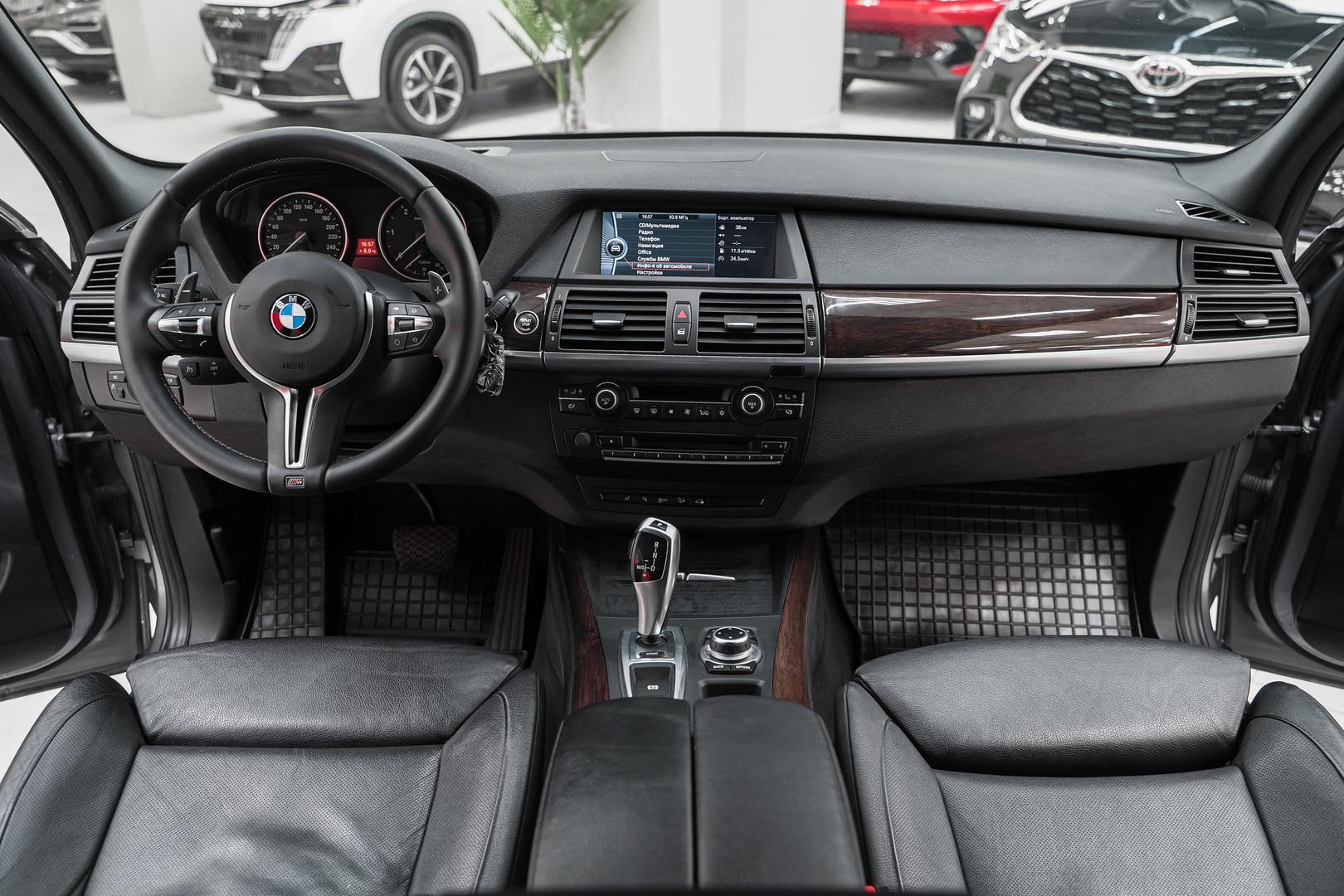 BMW X5 2011, серый, ДЦ Орехово
