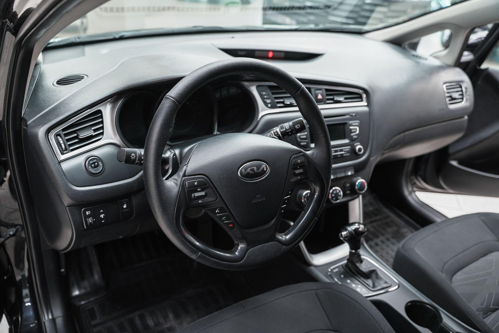 Kia Ceed 2016, черный, ДЦ Орехово