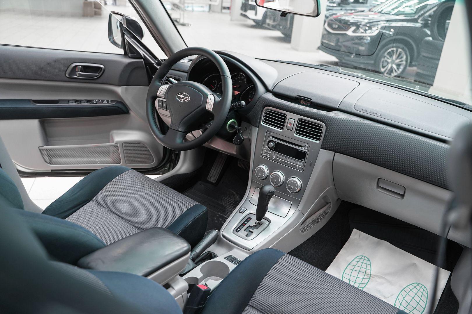 Subaru Forester 2006, зеленый, ДЦ Орехово