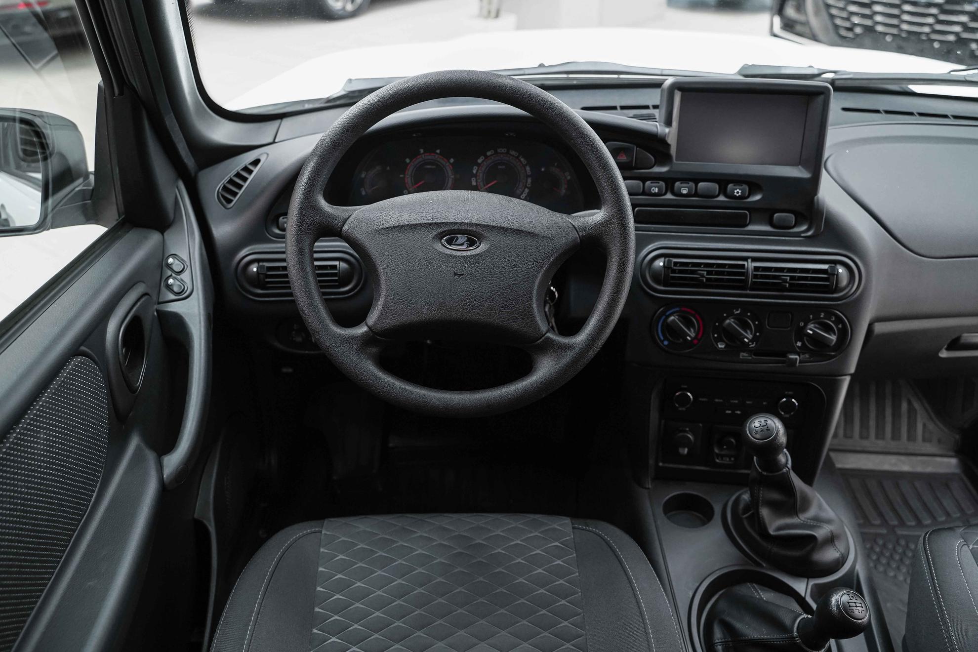 LADA (ВАЗ) Niva Travel 2023, белый, ДЦ Орехово