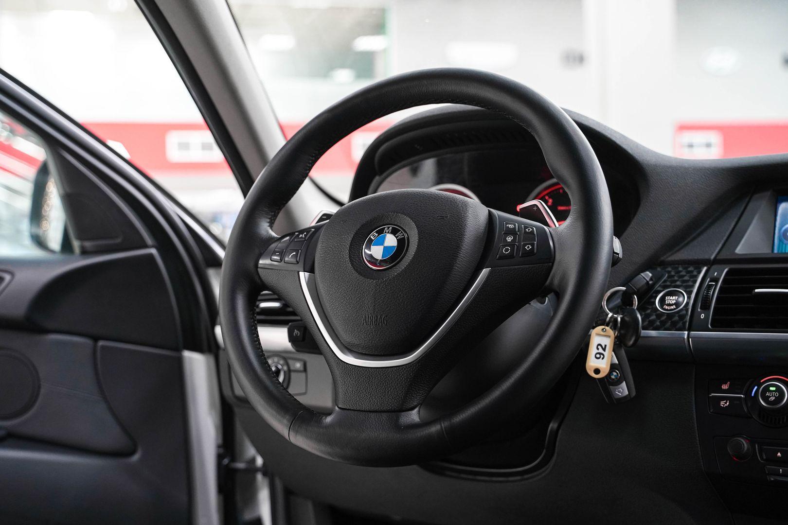 BMW X6 2013, белый, ДЦ Орехово