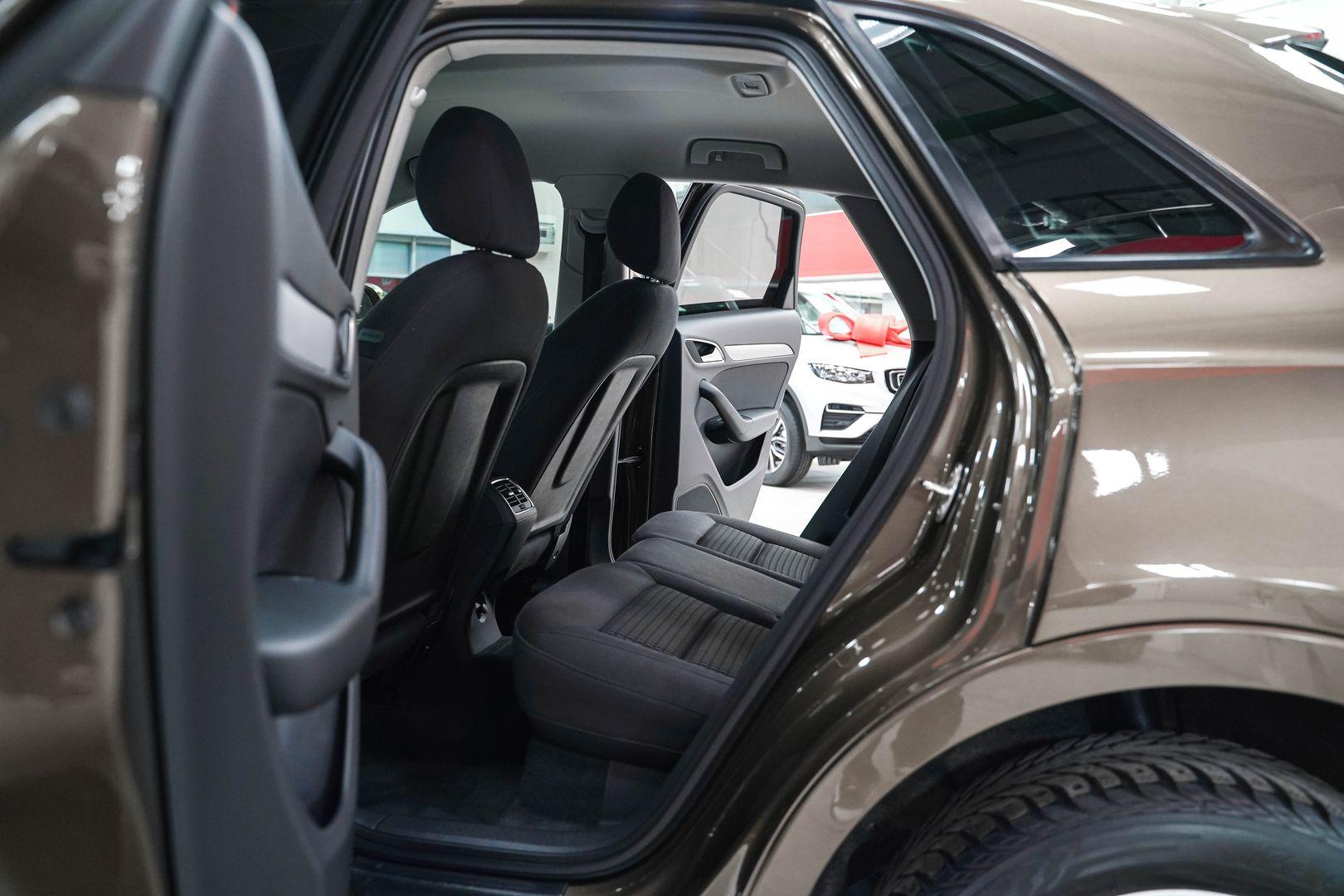 Audi Q3 2011, коричневый, ДЦ Орехово