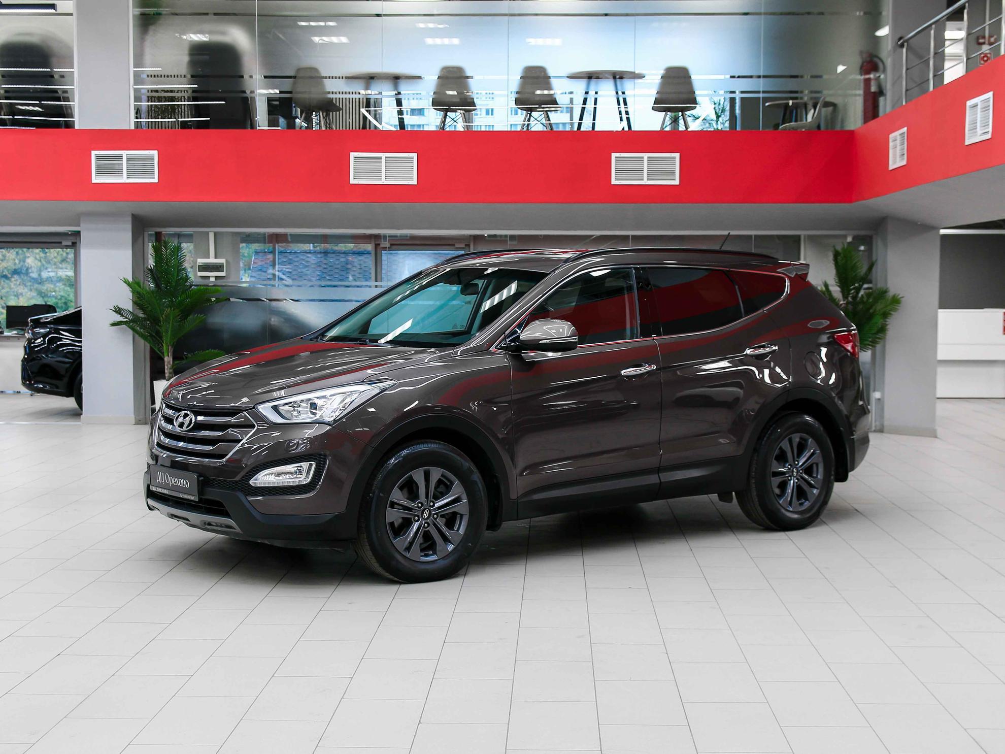 Hyundai Santa Fe 2015, коричневый, ДЦ Орехово