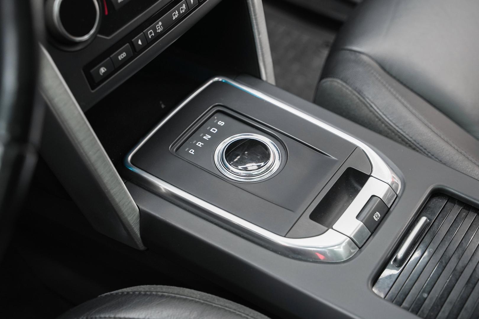 Land Rover Discovery Sport 2017, синий, ДЦ Орехово