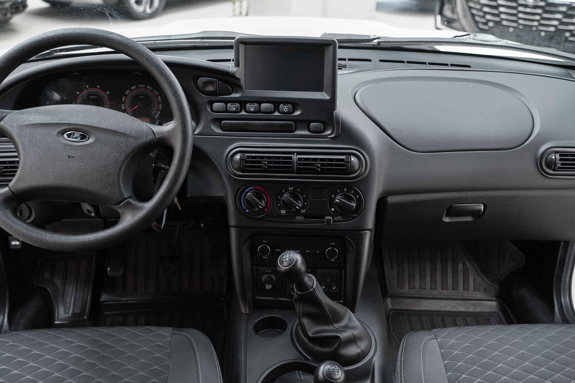 LADA (ВАЗ) Niva Travel 2023, белый, ДЦ Орехово